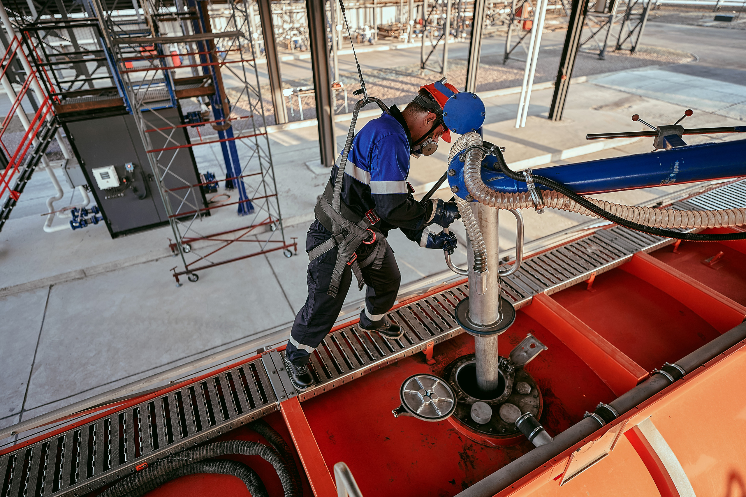 Портфолио по промышленной фотосъёмке: Поставка нефтепродуктов «РЕГИОНСНАБ». Фотограф Яковлев Роман — Красноярск