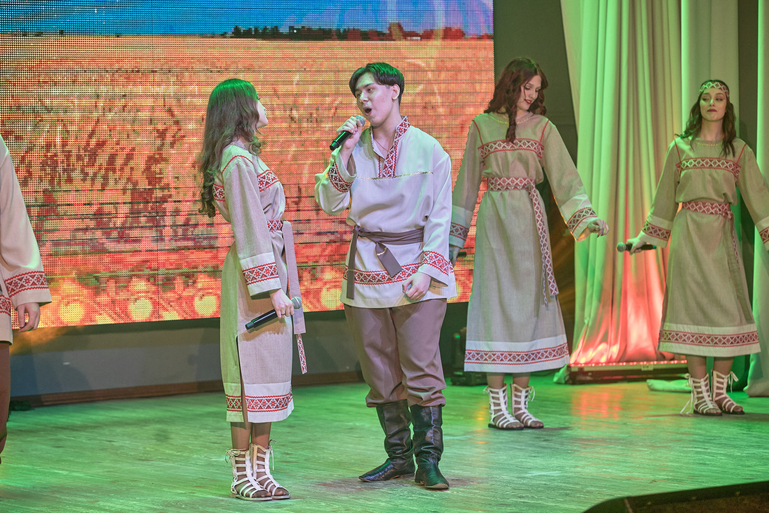 Портфолио репортажной фотосъёмки: Концерт в ДК Железнодорожников. Фотограф Яковлев Роман — Красноярск