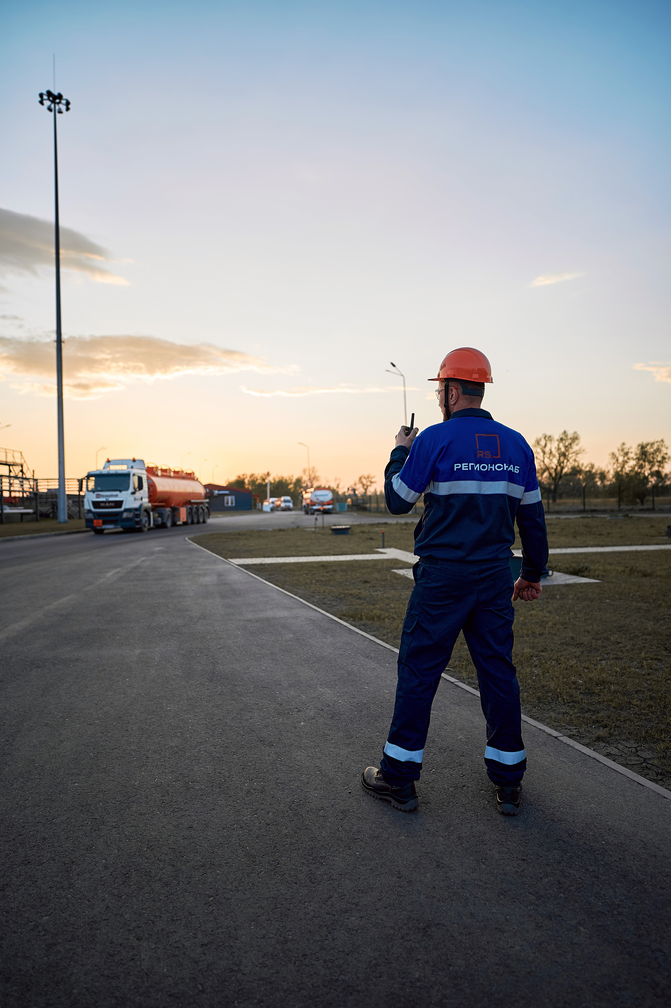 Портфолио по промышленной фотосъёмке: Поставка нефтепродуктов «РЕГИОНСНАБ». Фотограф Яковлев Роман — Красноярск