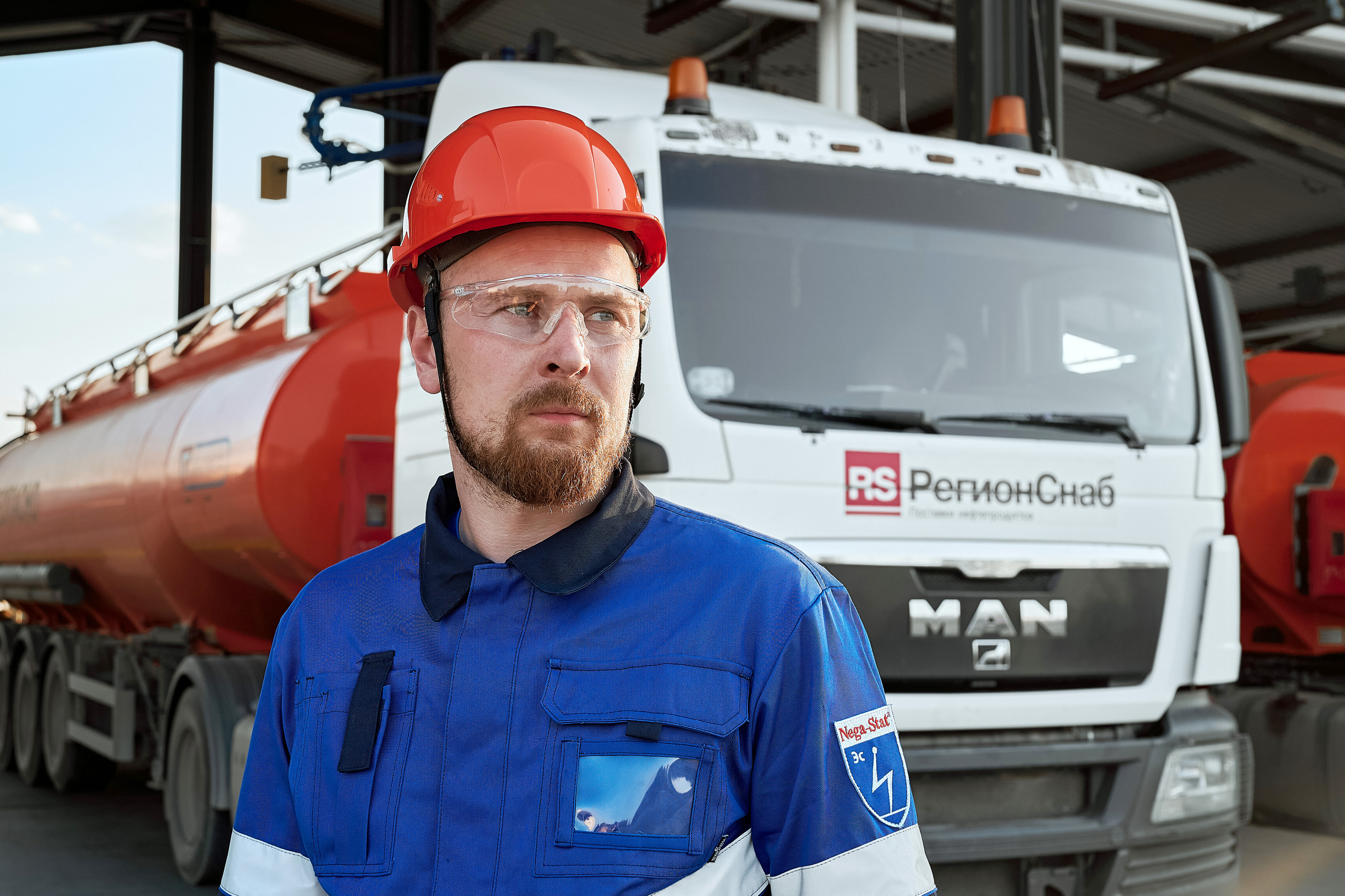 Портфолио по промышленной фотосъёмке: Поставка нефтепродуктов «РЕГИОНСНАБ». Фотограф Яковлев Роман — Красноярск