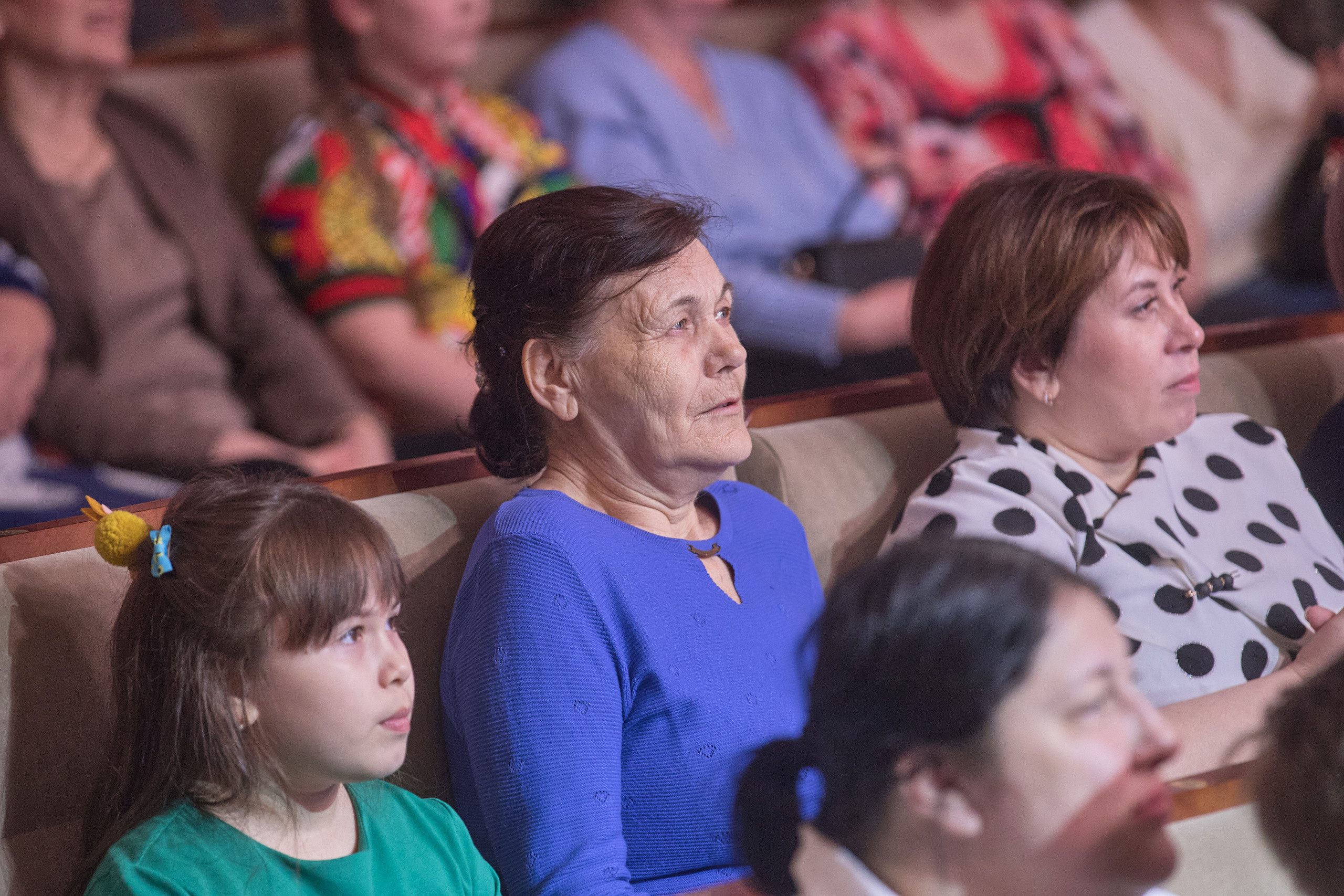 Портфолио репортажной фотосъёмки: Концерт в ДК Железнодорожников. Фотограф Яковлев Роман — Красноярск