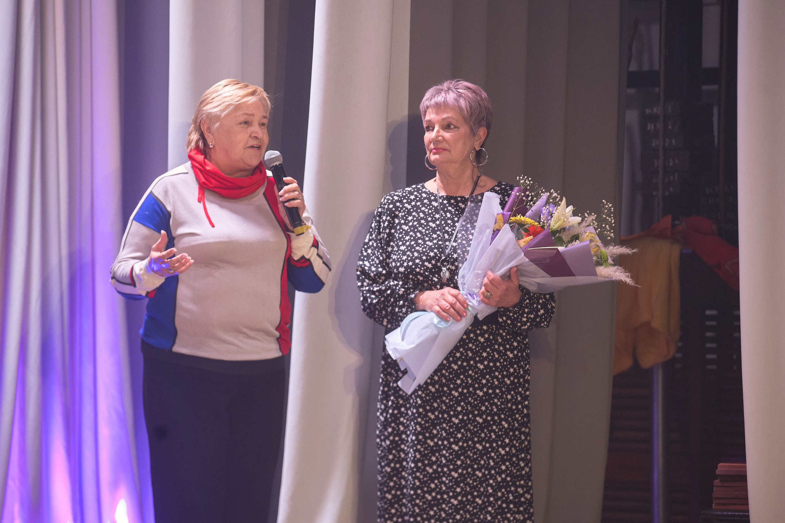 Портфолио репортажной фотосъёмки: Концерт в ДК Железнодорожников. Фотограф Яковлев Роман — Красноярск