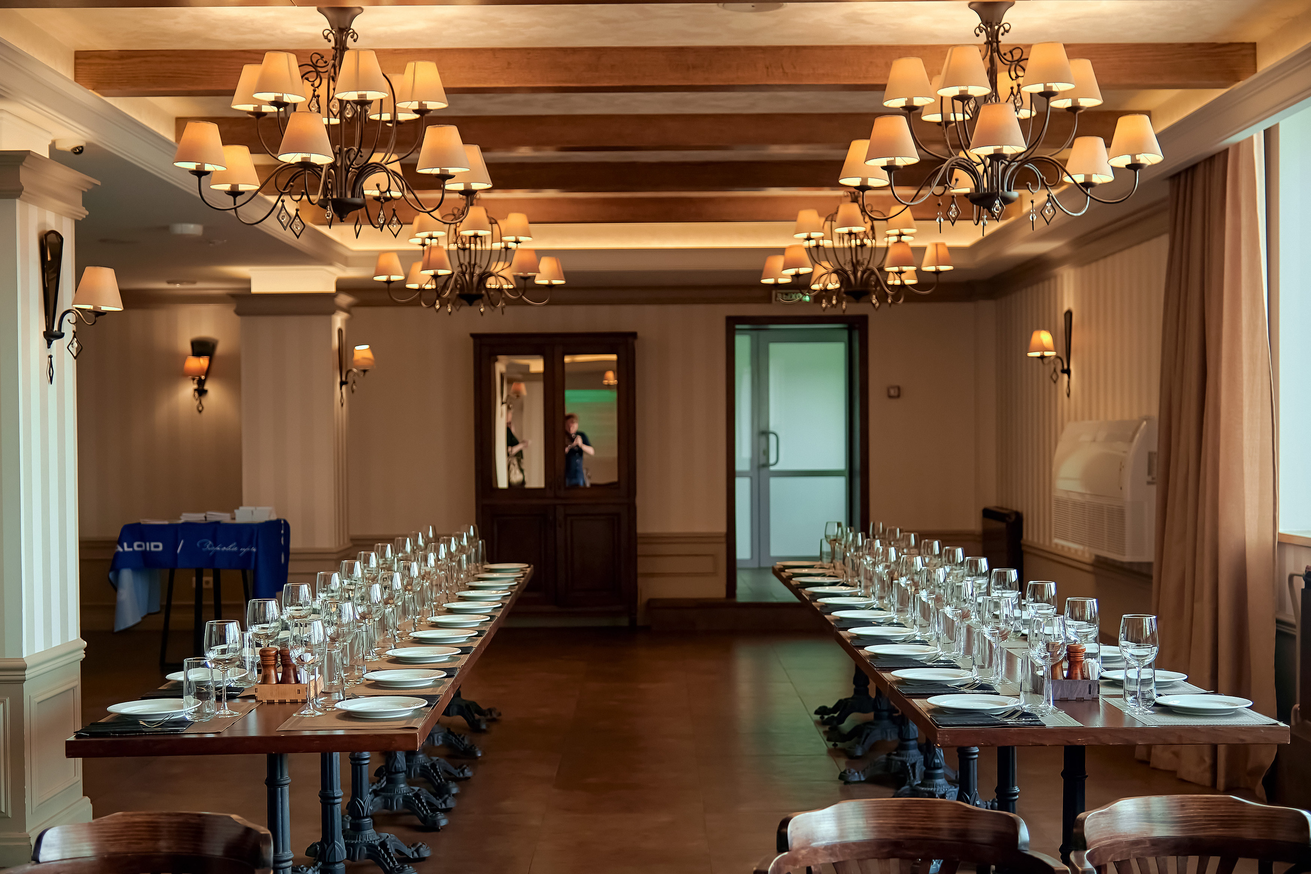 Портфолио репортажной фотосъёмки: ПреМама Дуо в Сафари-клуб. Фотограф Яковлев Роман — Красноярск