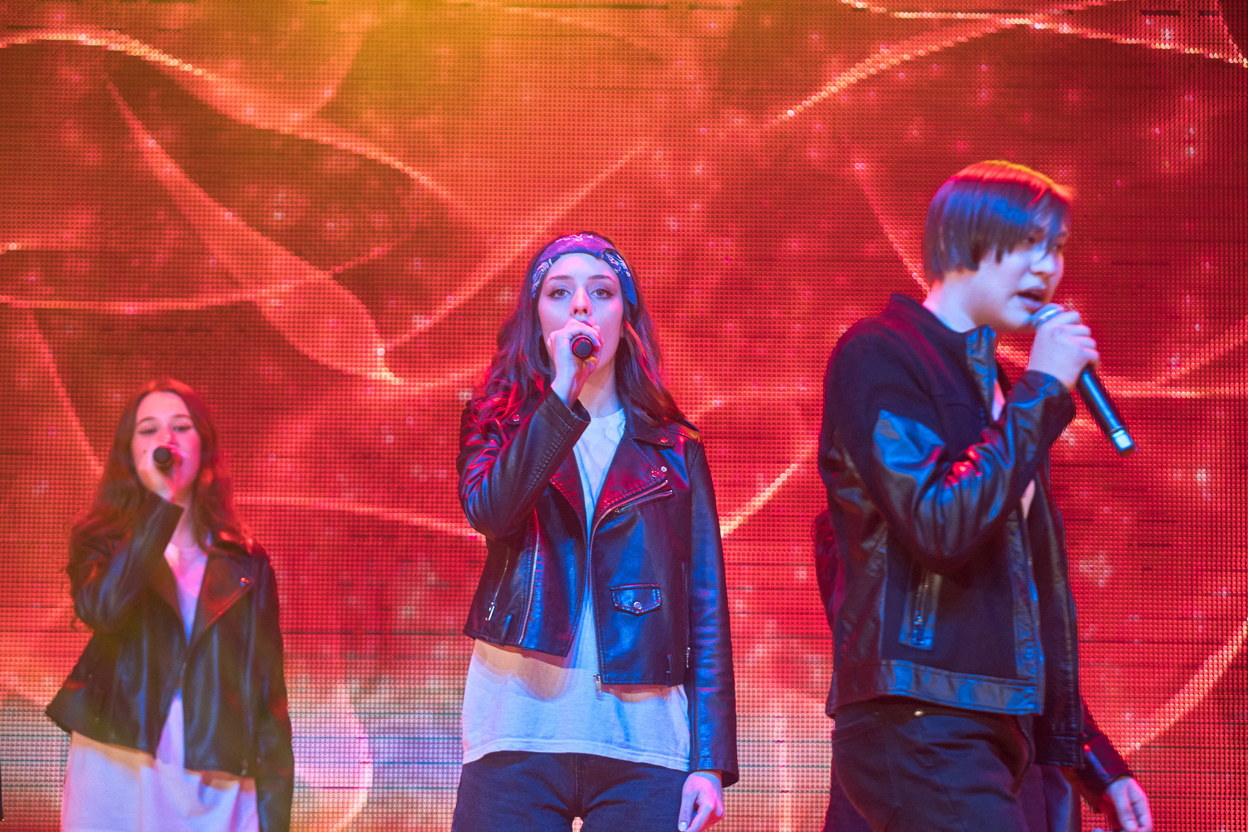 Портфолио репортажной фотосъёмки: Концерт в ДК Железнодорожников. Фотограф Яковлев Роман — Красноярск