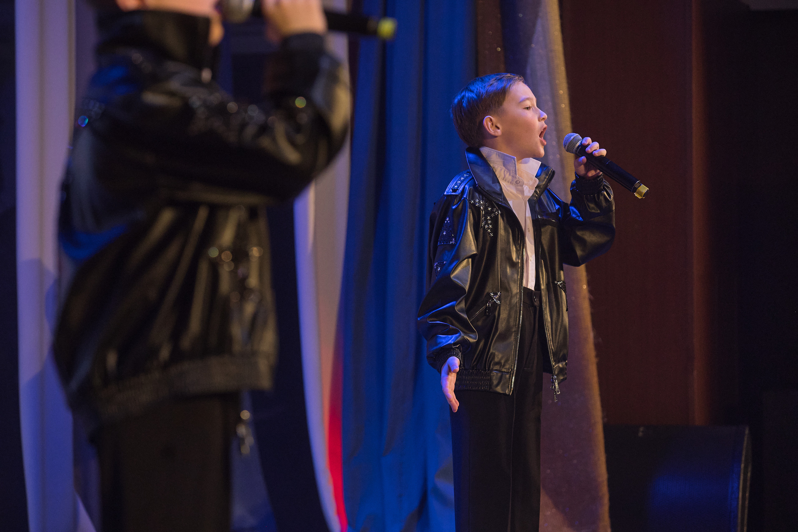 Портфолио репортажной фотосъёмки: Концерт в ДК Железнодорожников. Фотограф Яковлев Роман — Красноярск