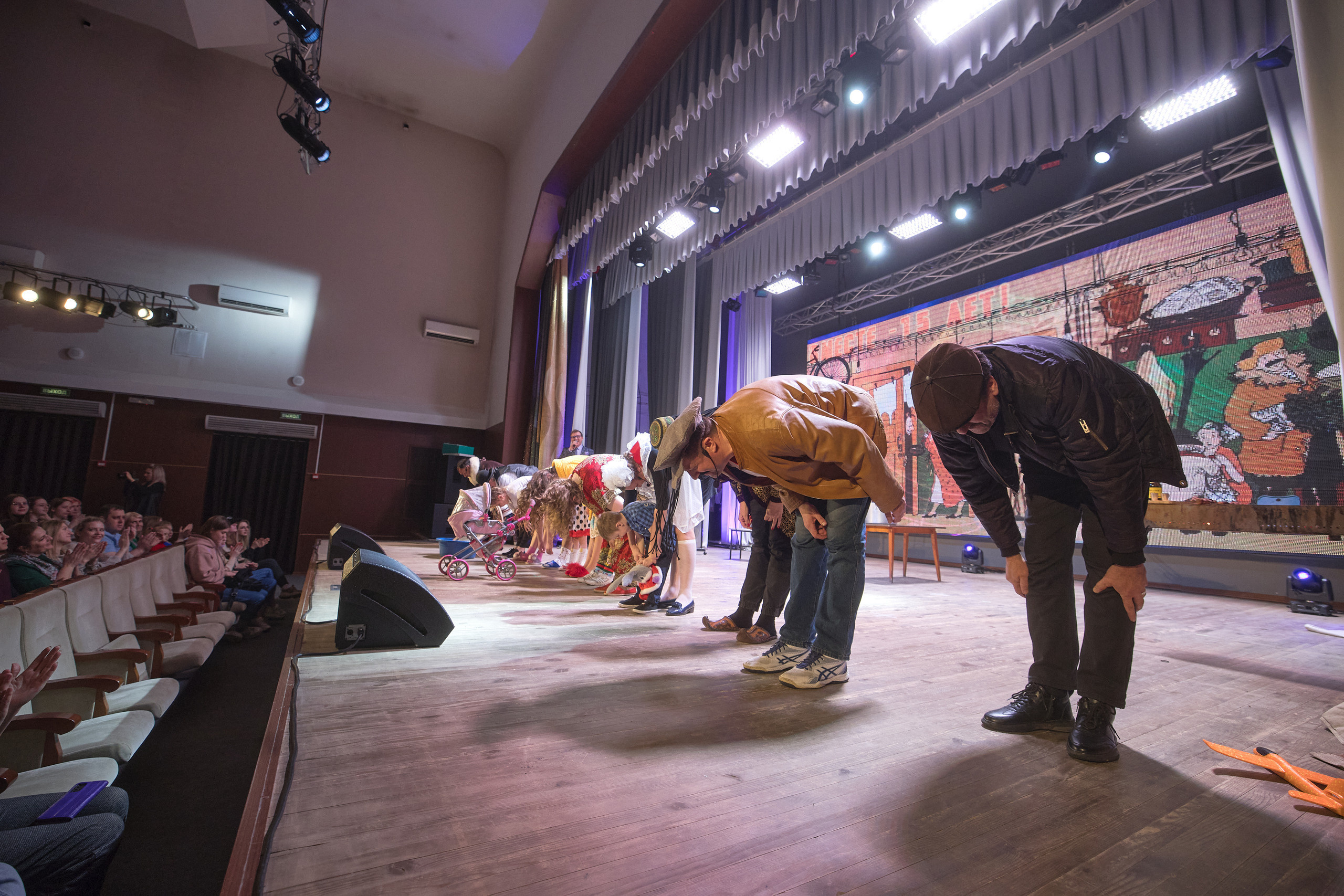 Портфолио репортажной фотосъёмки: Концерт в ДК Железнодорожников. Фотограф Яковлев Роман — Красноярск