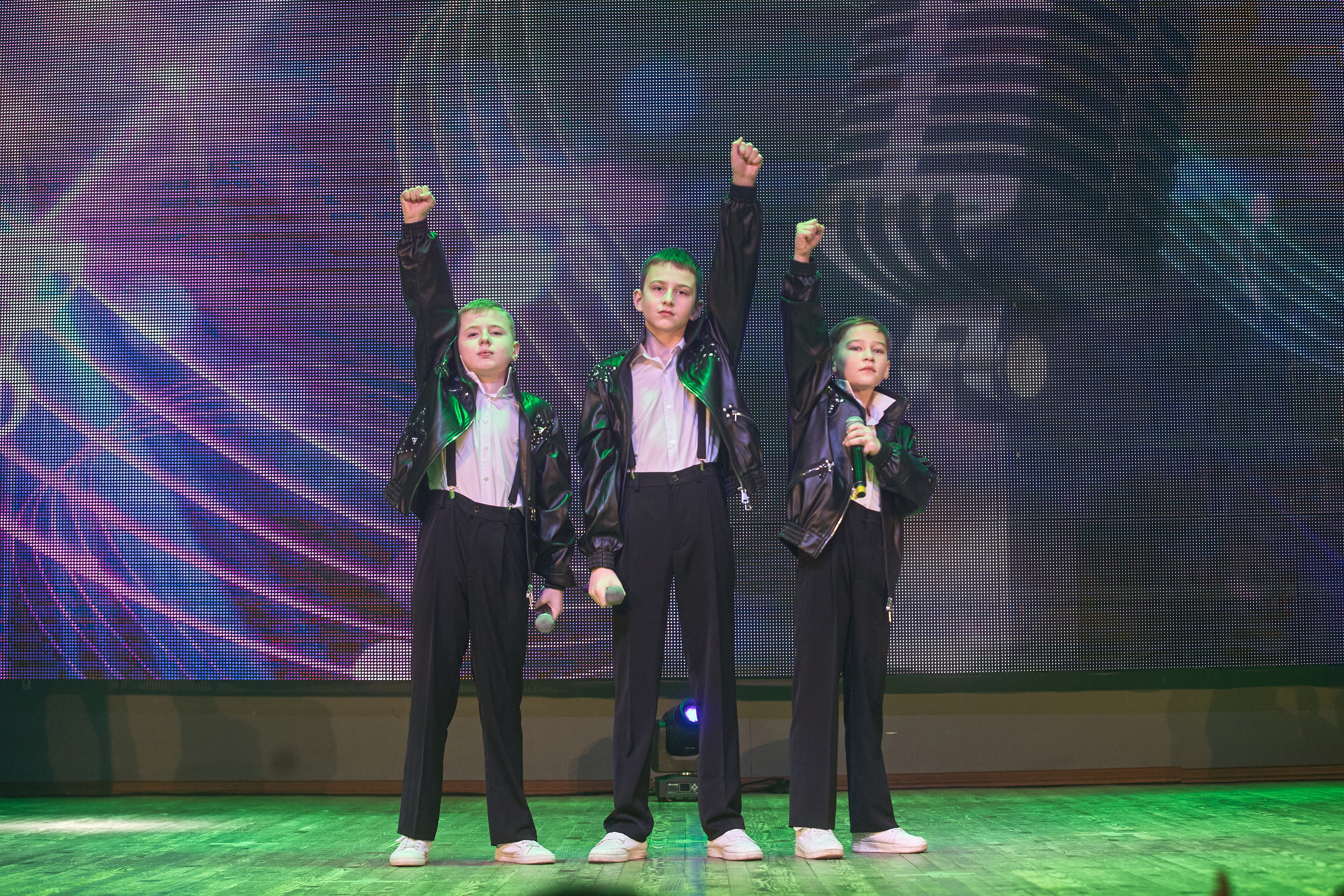 Портфолио репортажной фотосъёмки: Концерт в ДК Железнодорожников. Фотограф Яковлев Роман — Красноярск