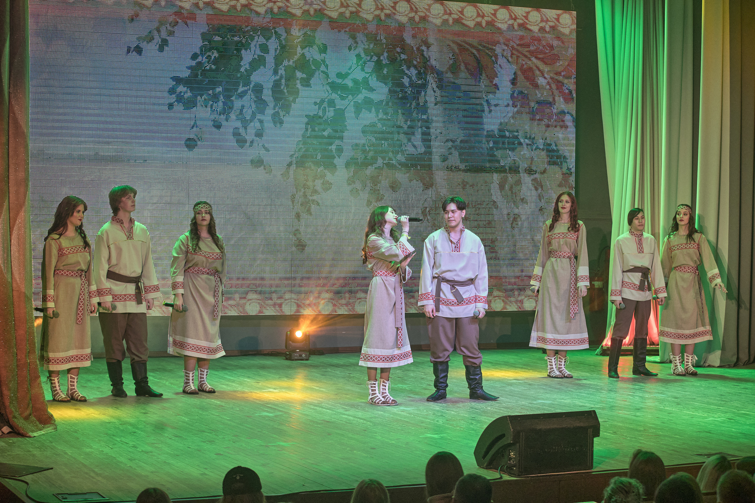 Портфолио репортажной фотосъёмки: Концерт в ДК Железнодорожников. Фотограф Яковлев Роман — Красноярск