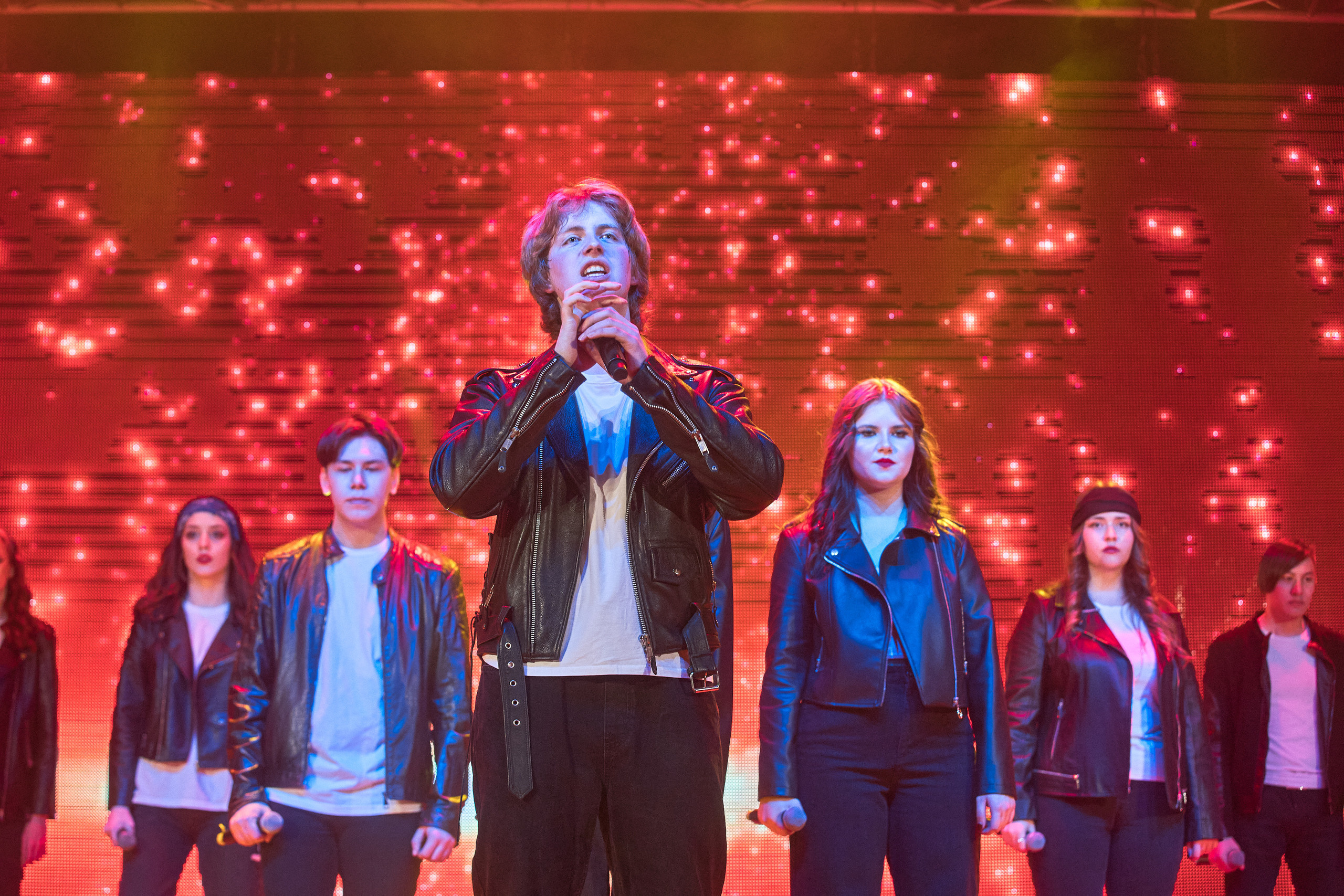 Портфолио репортажной фотосъёмки: Концерт в ДК Железнодорожников. Фотограф Яковлев Роман — Красноярск