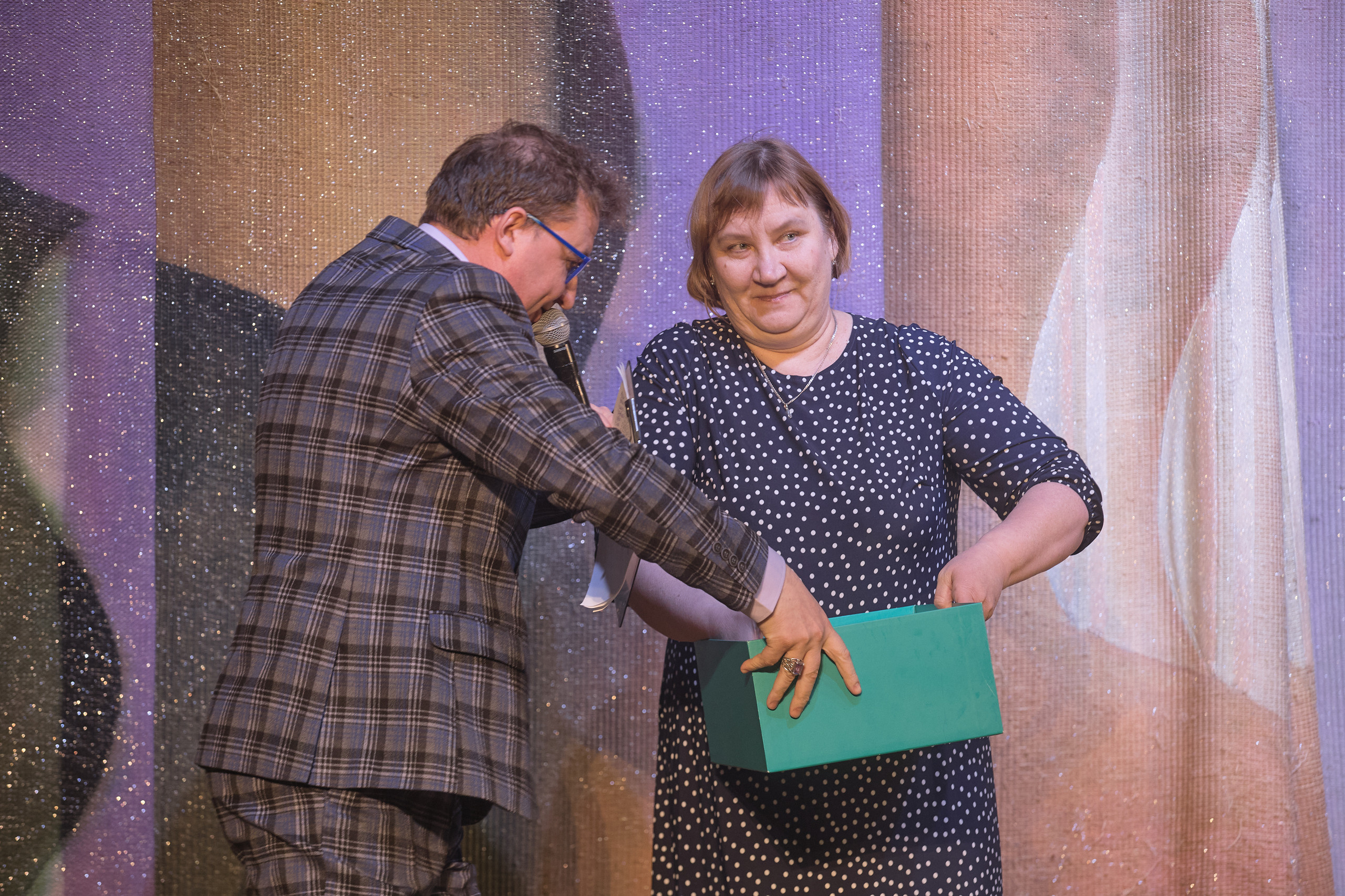 Портфолио репортажной фотосъёмки: Концерт в ДК Железнодорожников. Фотограф Яковлев Роман — Красноярск