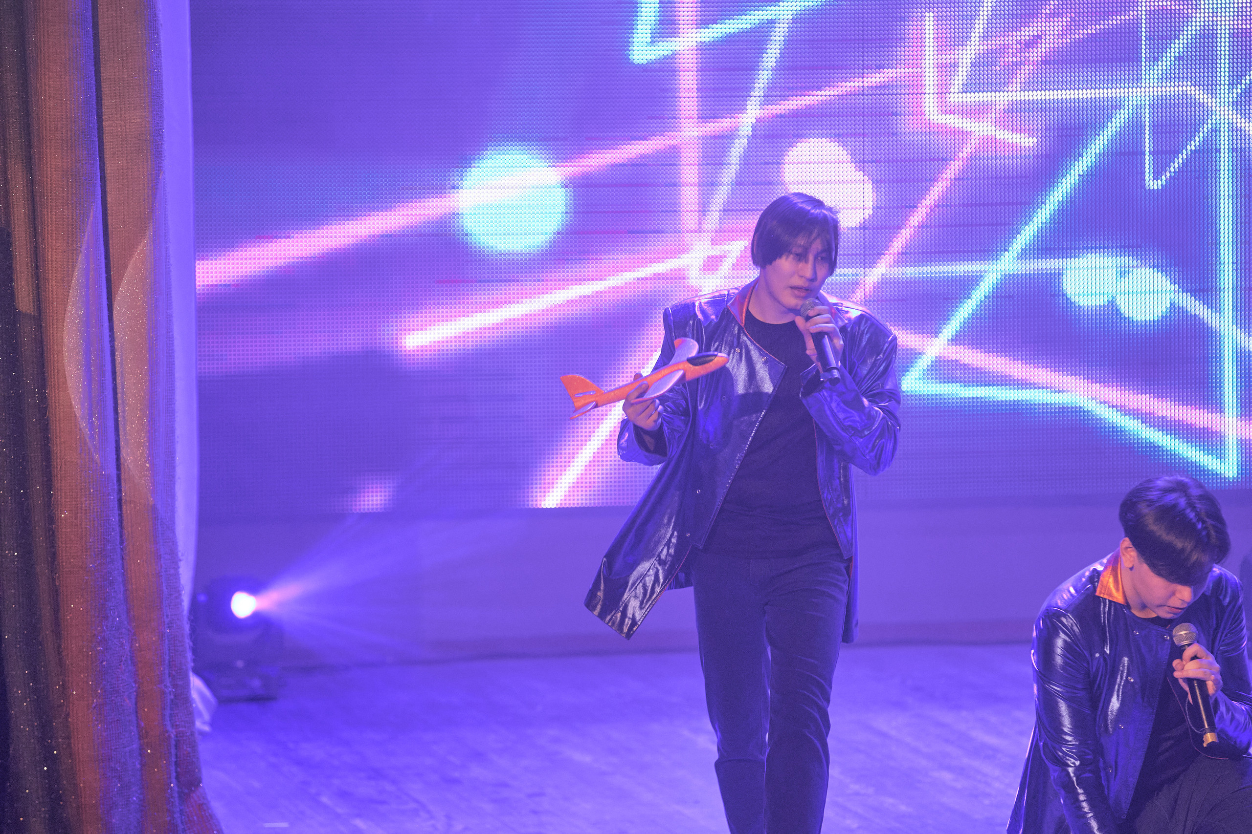 Портфолио репортажной фотосъёмки: Концерт в ДК Железнодорожников. Фотограф Яковлев Роман — Красноярск