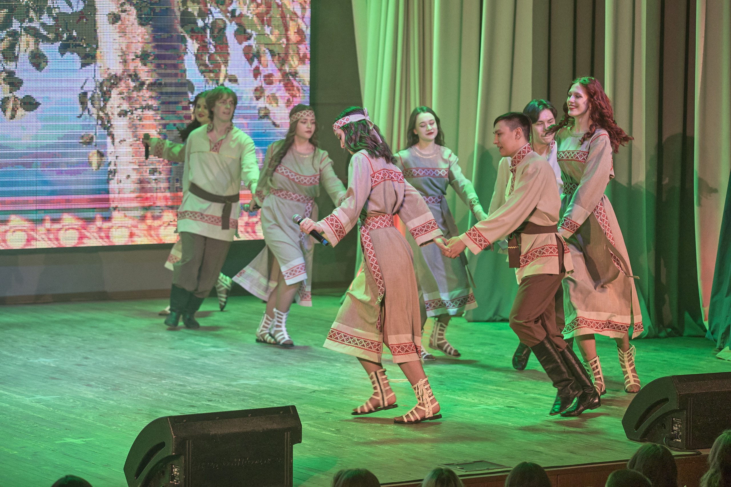 Портфолио репортажной фотосъёмки: Концерт в ДК Железнодорожников. Фотограф Яковлев Роман — Красноярск