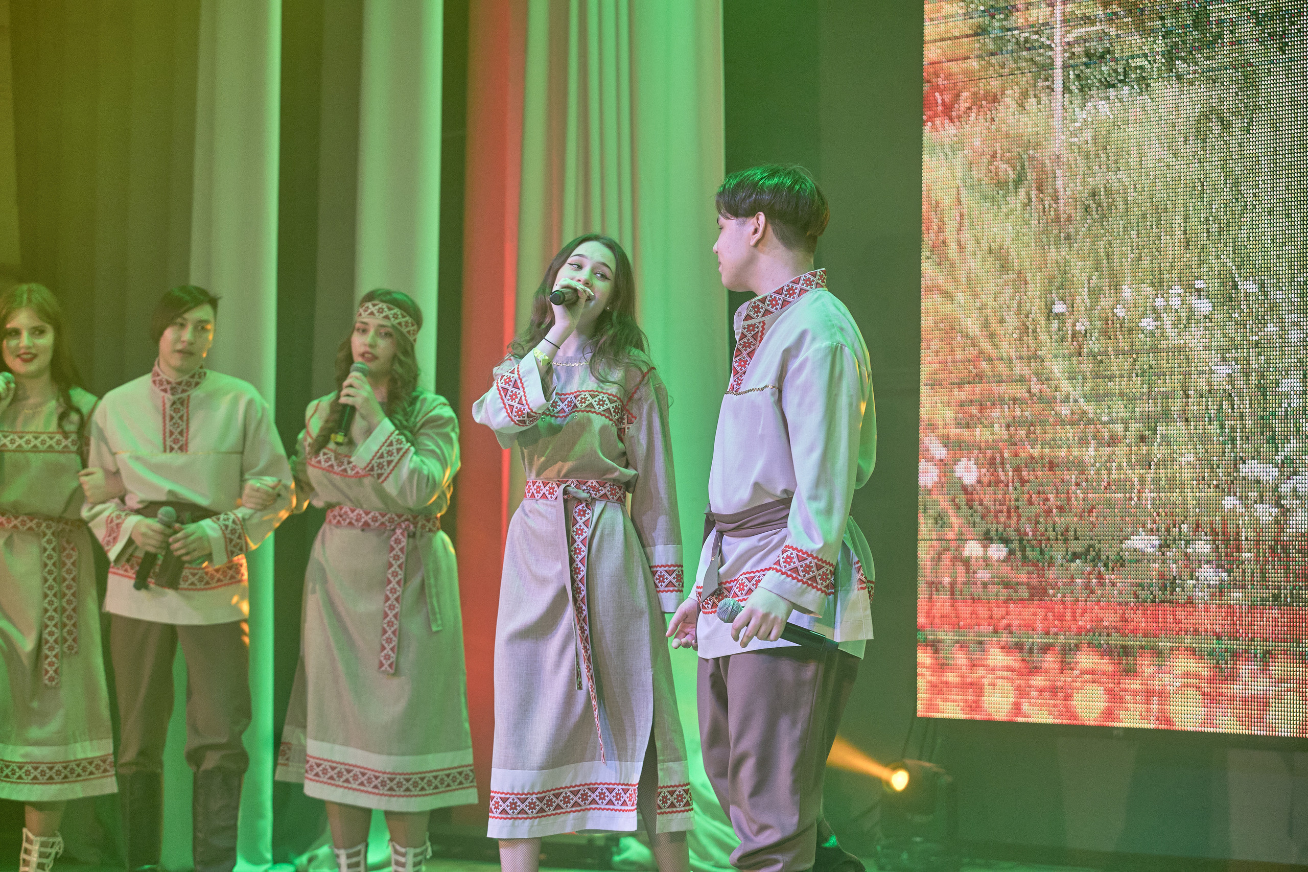 Портфолио репортажной фотосъёмки: Концерт в ДК Железнодорожников. Фотограф Яковлев Роман — Красноярск