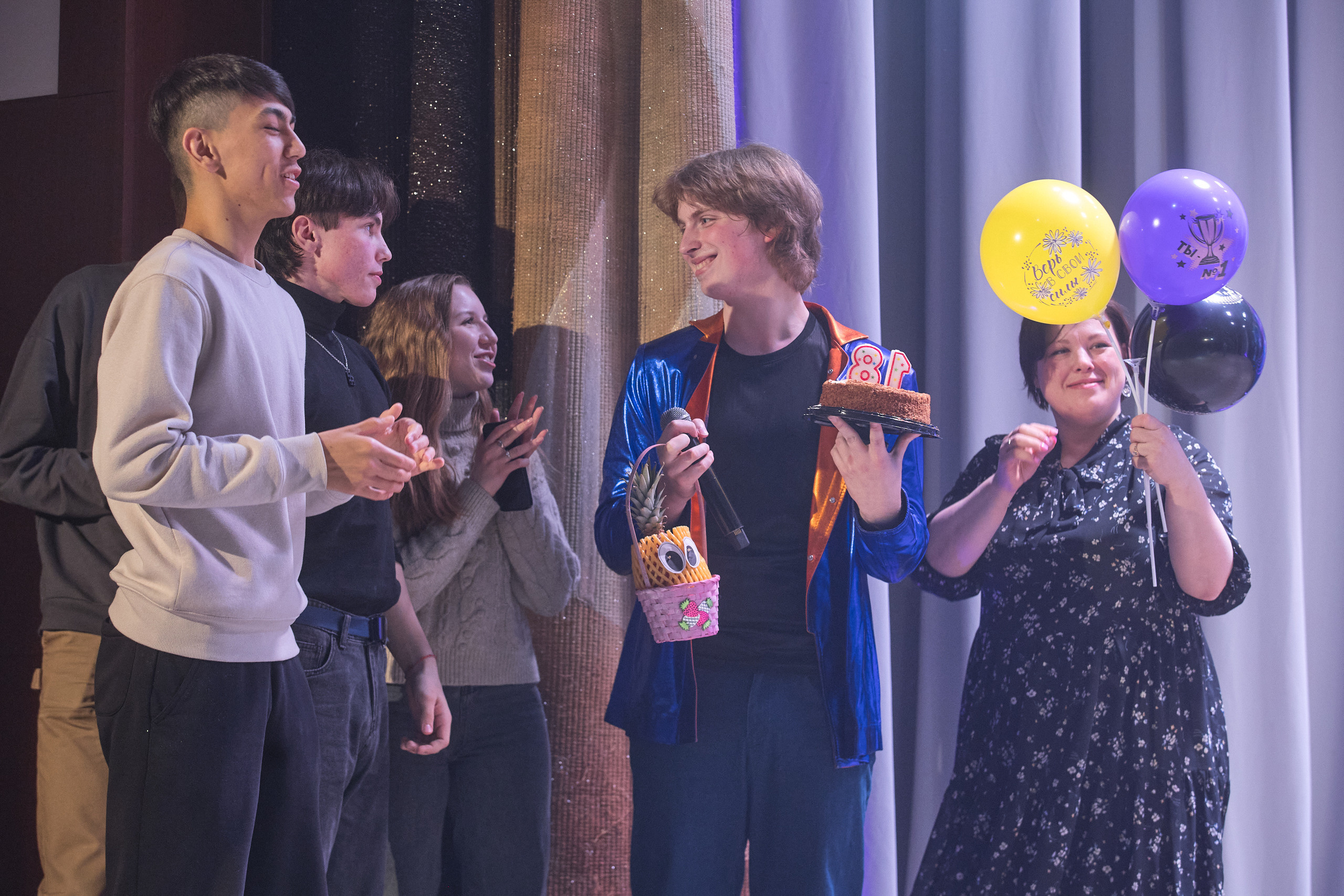 Портфолио репортажной фотосъёмки: Концерт в ДК Железнодорожников. Фотограф Яковлев Роман — Красноярск