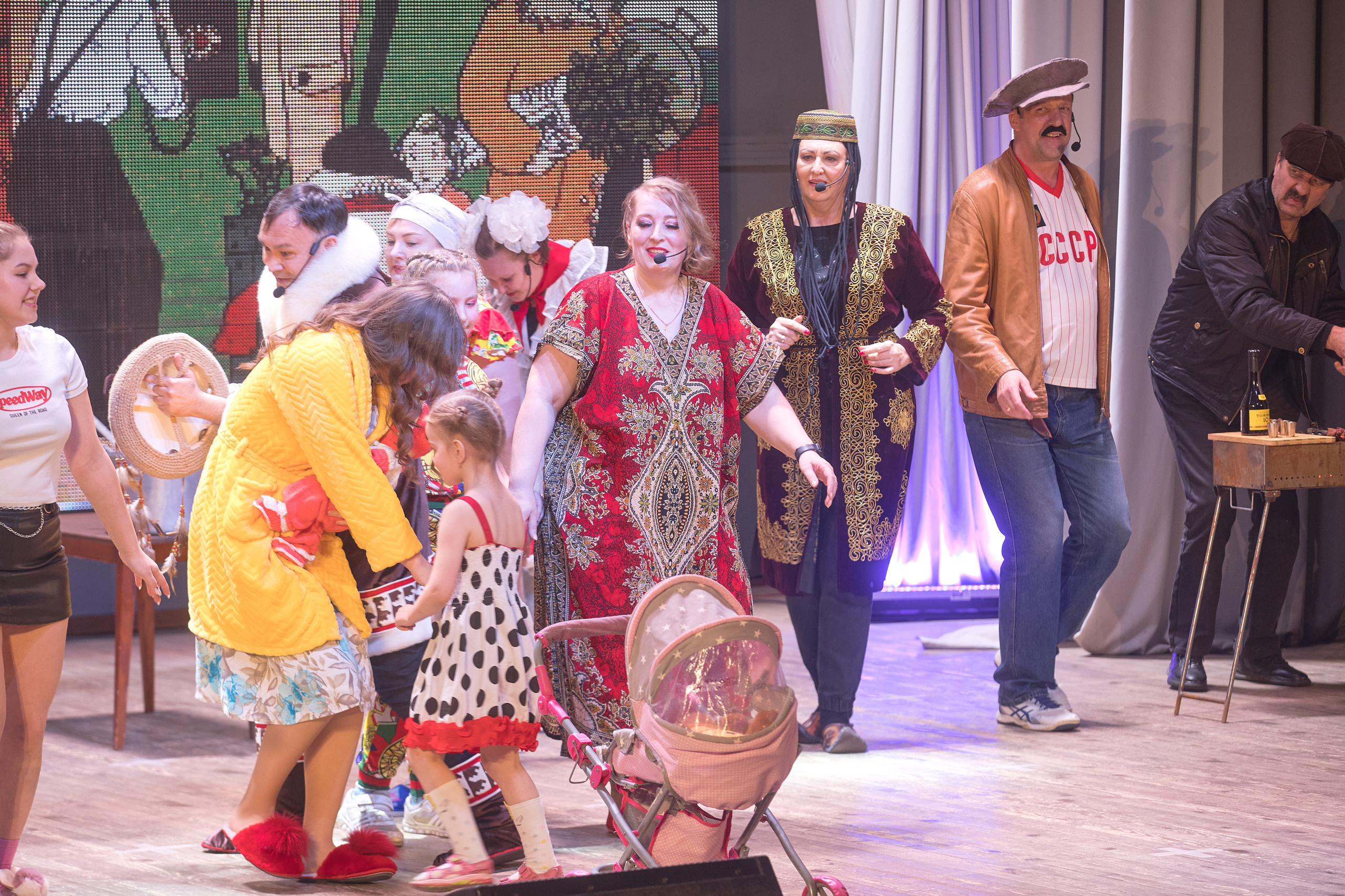 Портфолио репортажной фотосъёмки: Концерт в ДК Железнодорожников. Фотограф Яковлев Роман — Красноярск