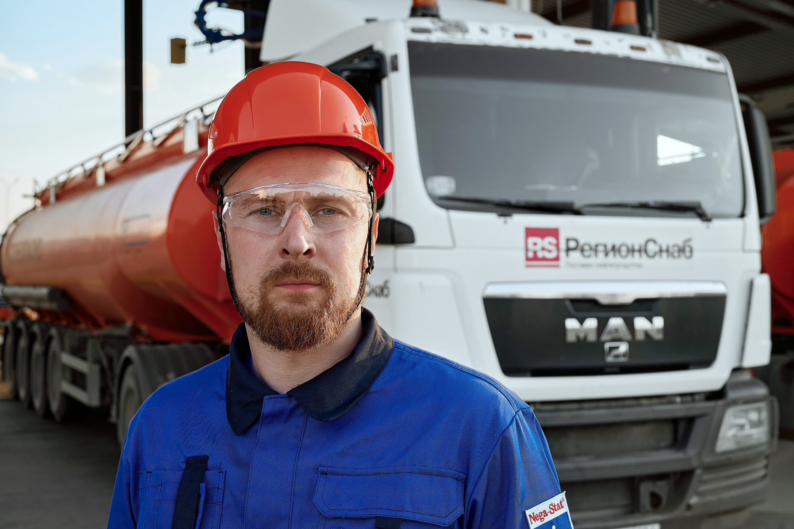 Портфолио по промышленной фотосъёмке: Поставка нефтепродуктов «РЕГИОНСНАБ». Фотограф Яковлев Роман — Красноярск