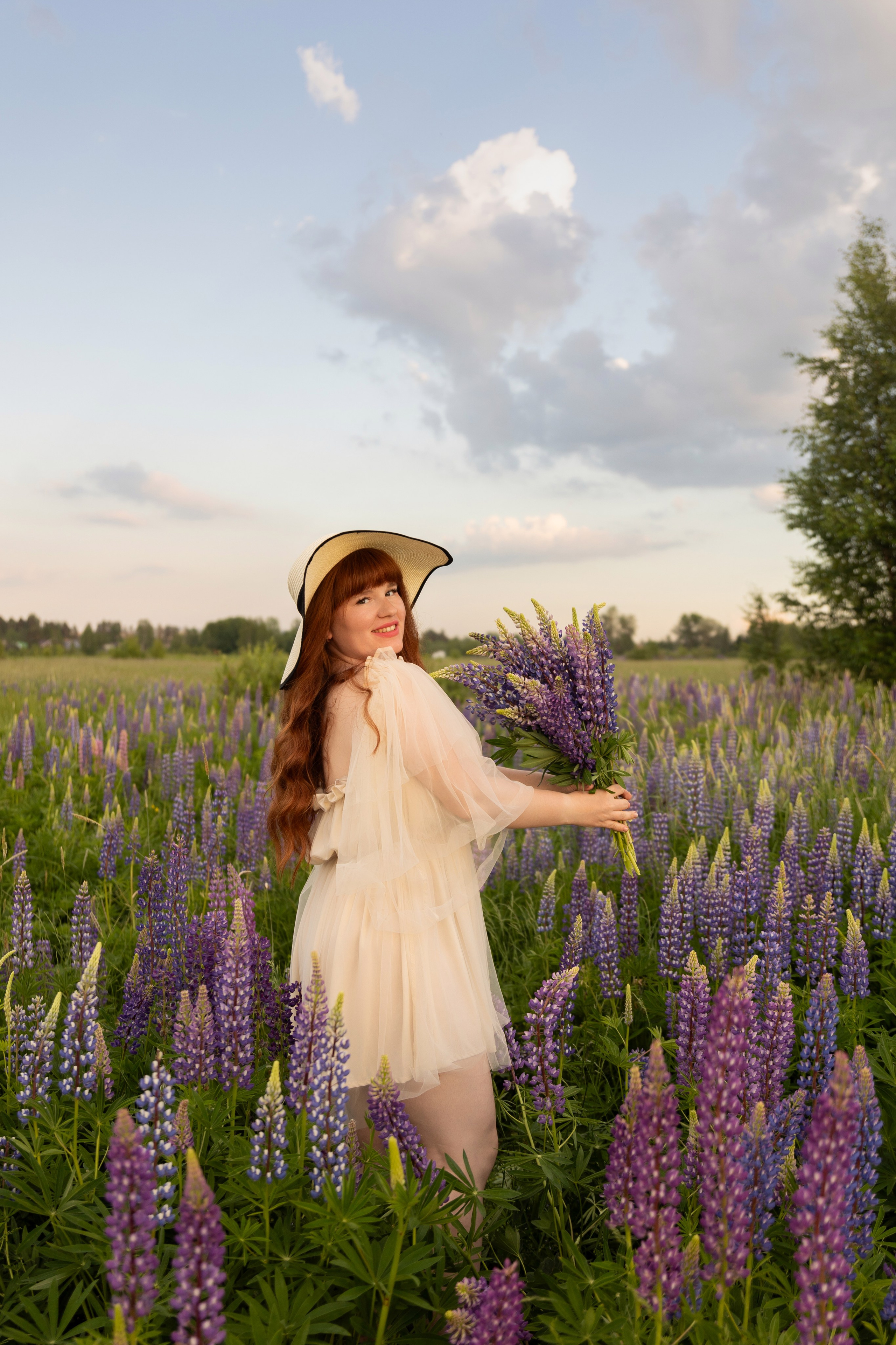 Фотосессия с люпинами. Семейный и свадебный фотограф в Санкт-Петербурге Татьяна Швыкова