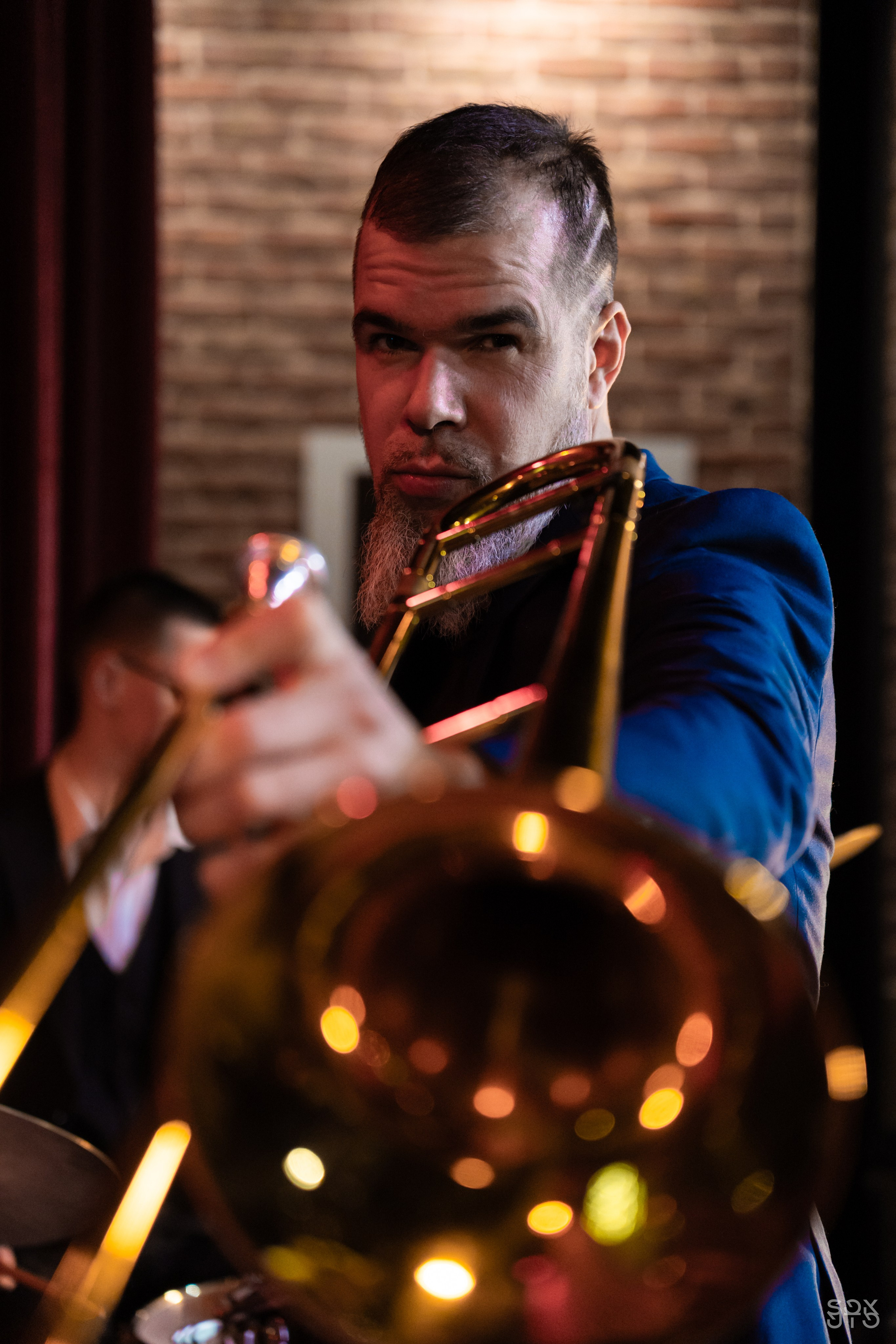 Видеопродакшн BACKED ROLL