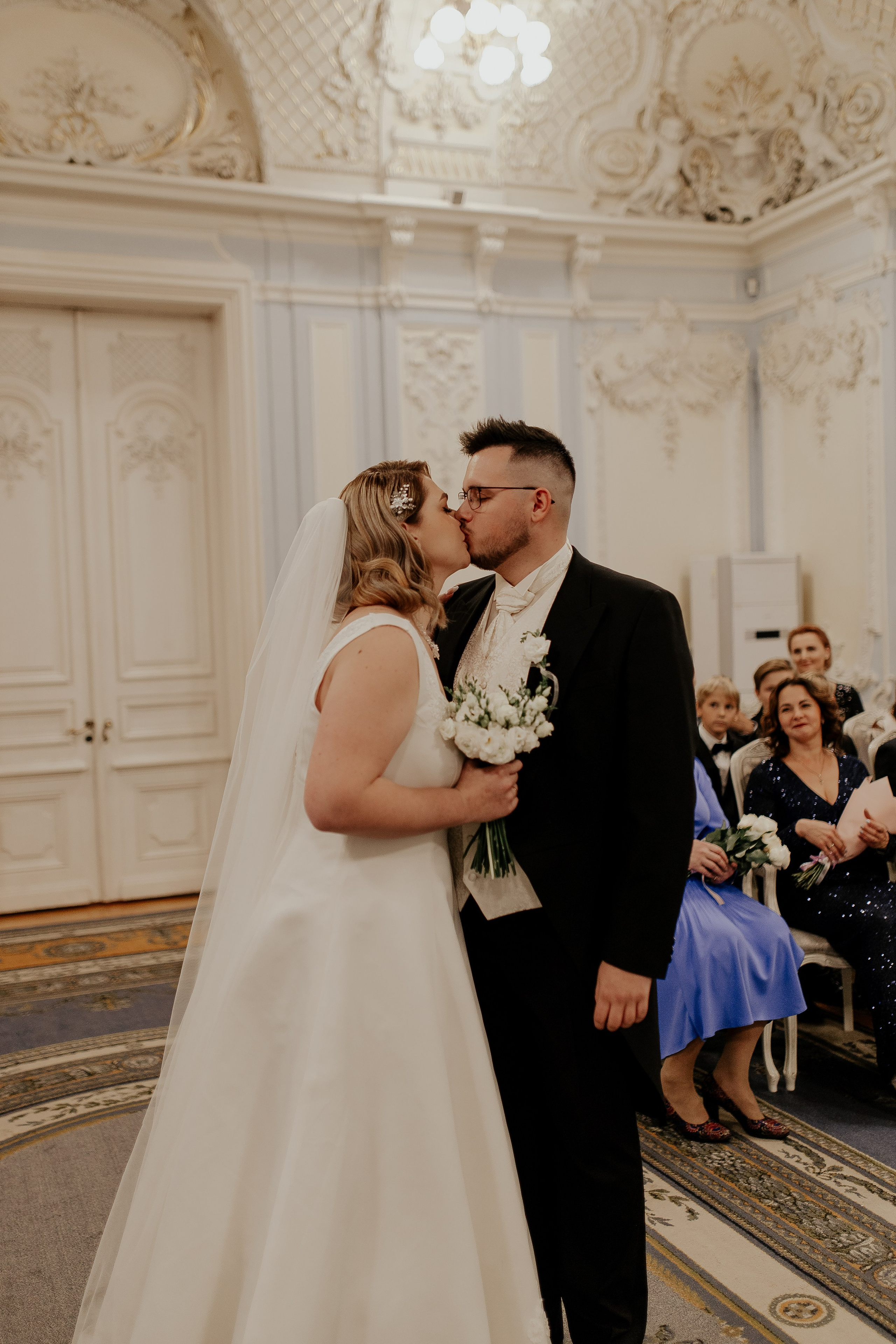 Свадьба в Эрмитаже. Фотограф в Санкт-Петербурге Лиза Семченкова