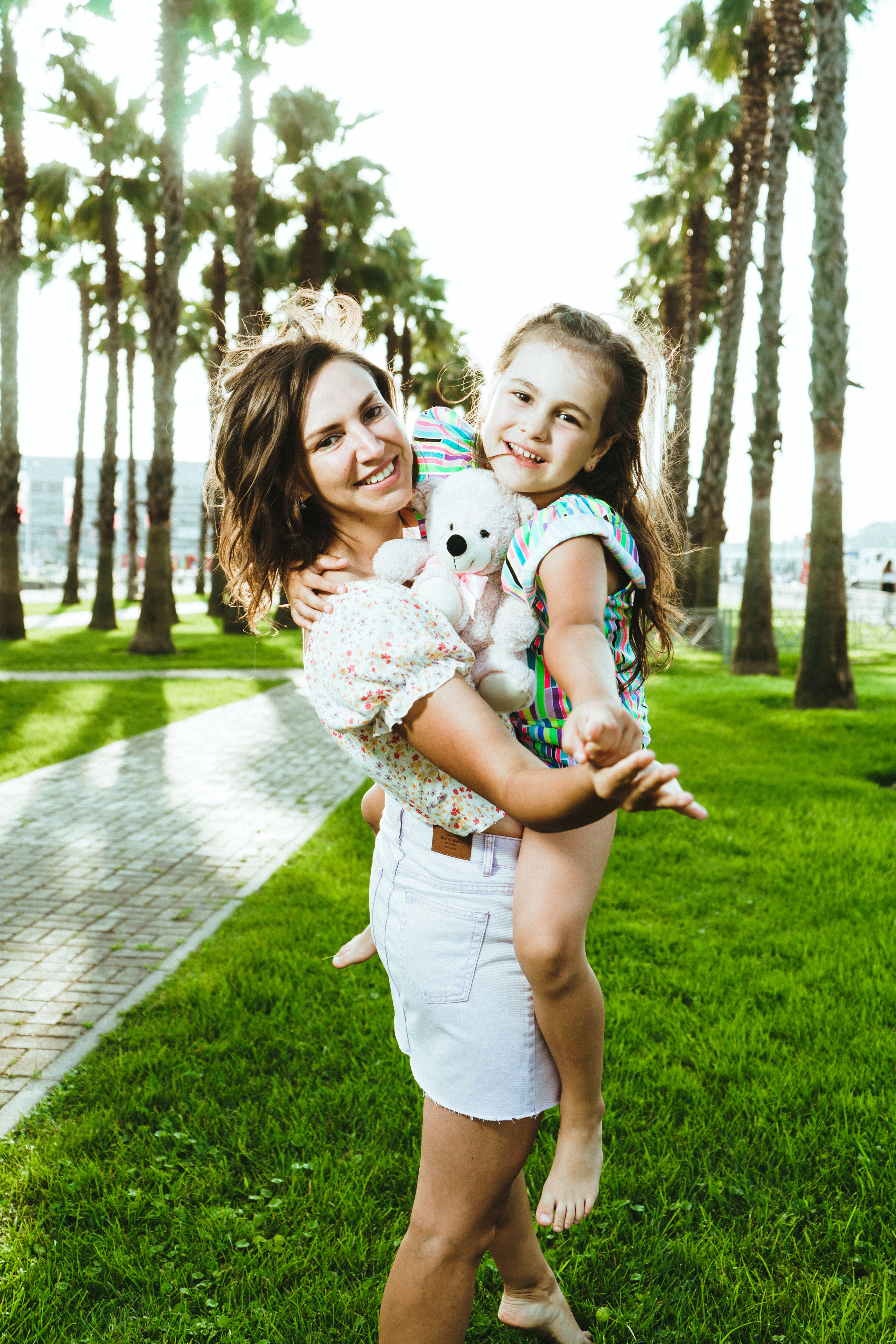 Фотосессия мама и дочки. Фотограф в Сочи Тиунова Маргарита и Тиунов Евгений