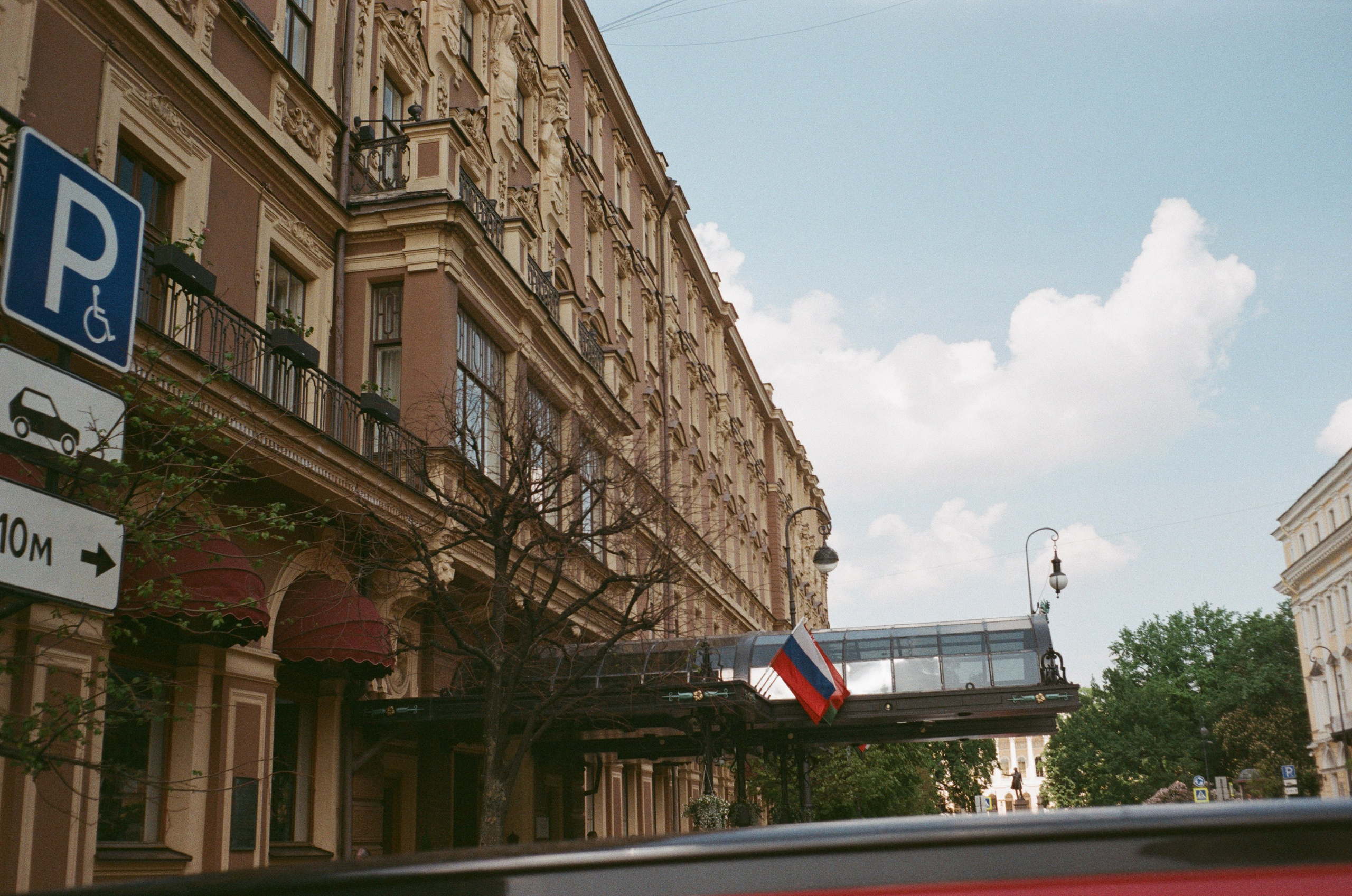 Прогулка по Питеру после отраслевой конференции / Minox 35GT