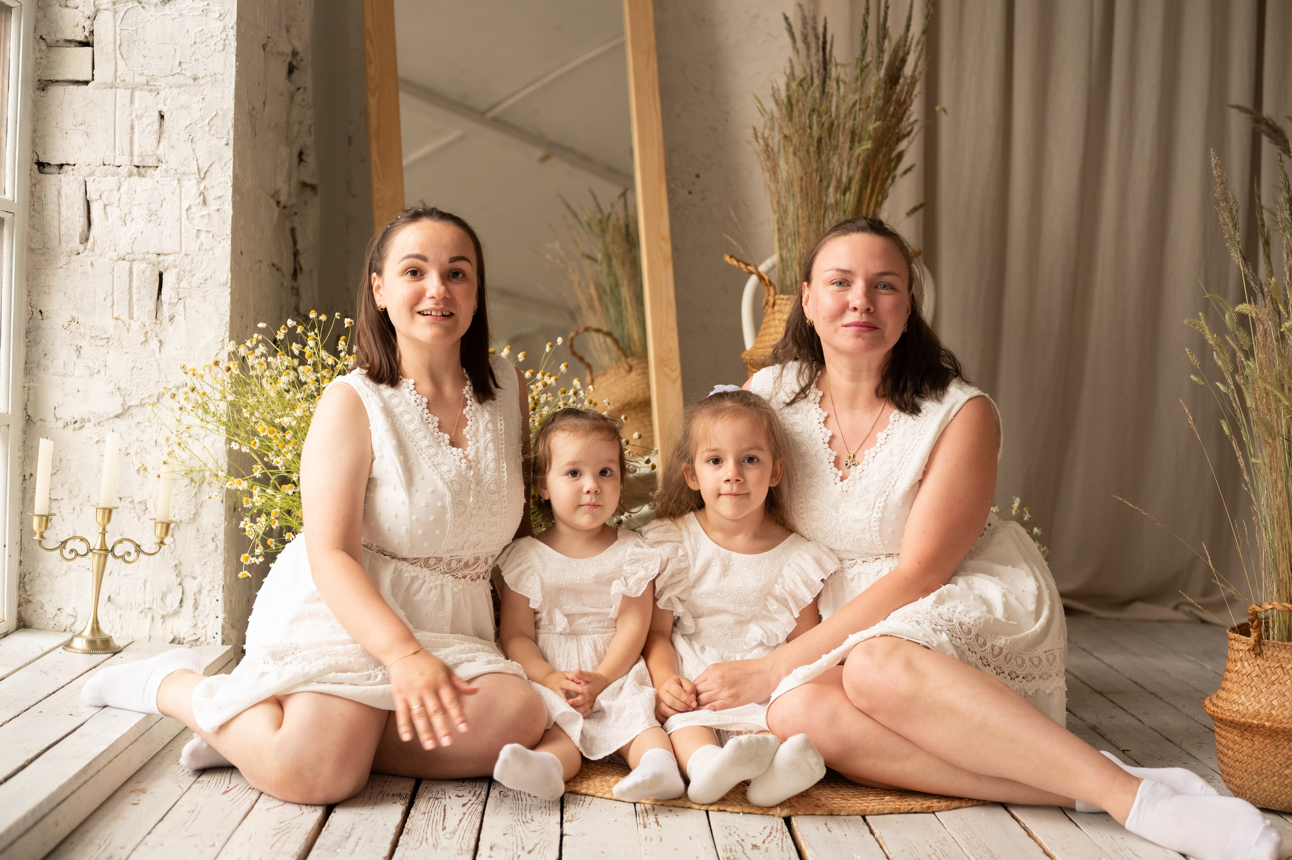 Семейная съемка в фотостудии «Воздух». Фотограф новорожденных, семейный детский в Тюмени Татьяна Морозова