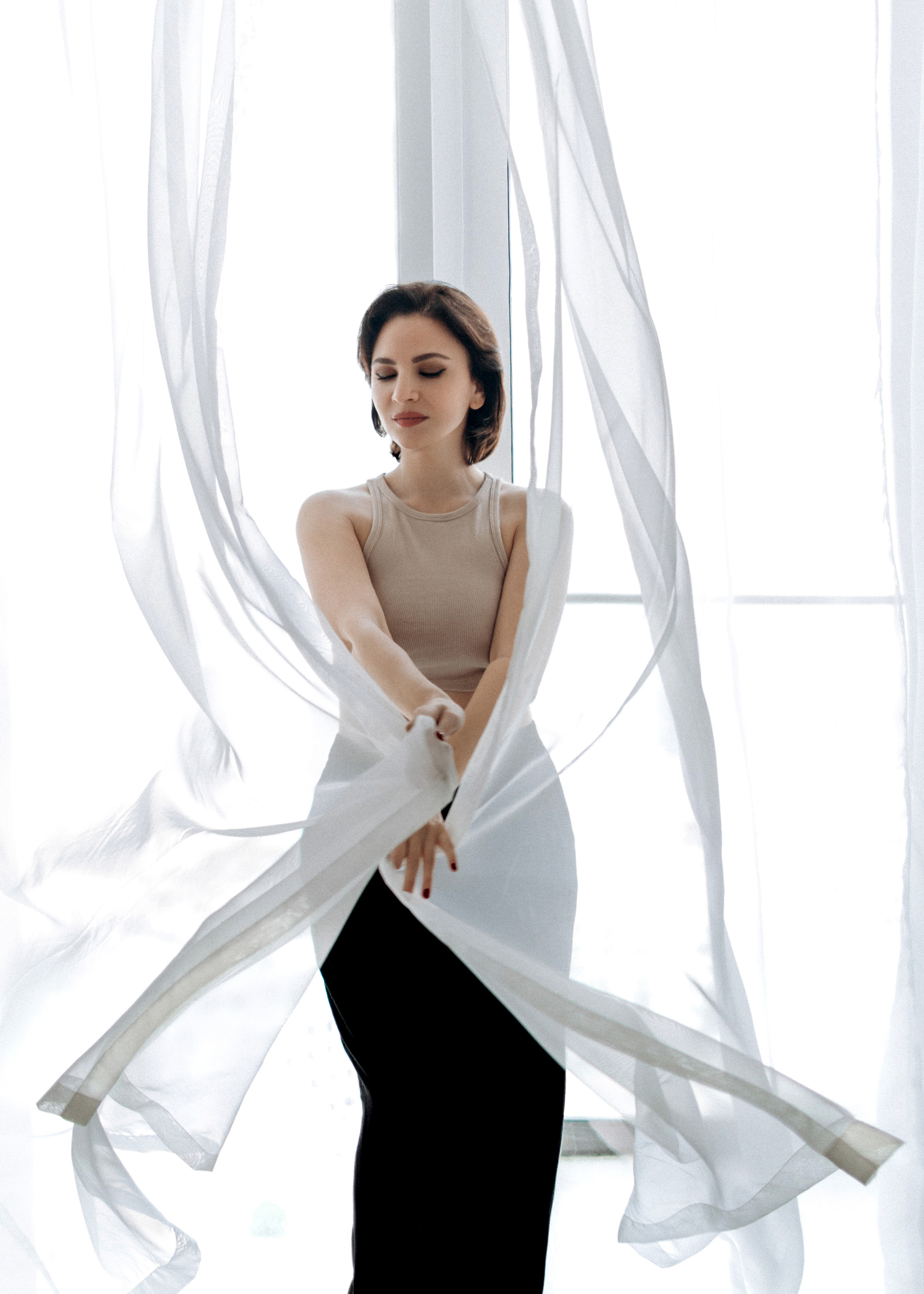 Sabina. Portraiture & lifestyle photographer in Dubai/Almaty, Olga Chernyak