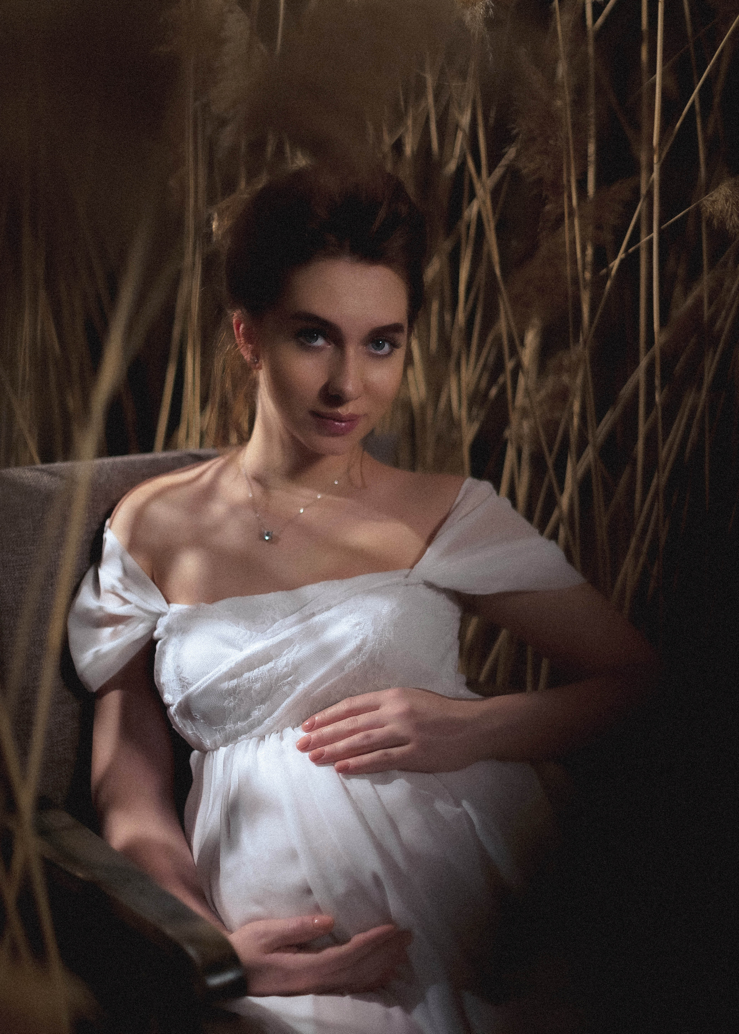 Pregnancy. Portraiture & lifestyle photographer in Dubai/Almaty, Olga Chernyak
