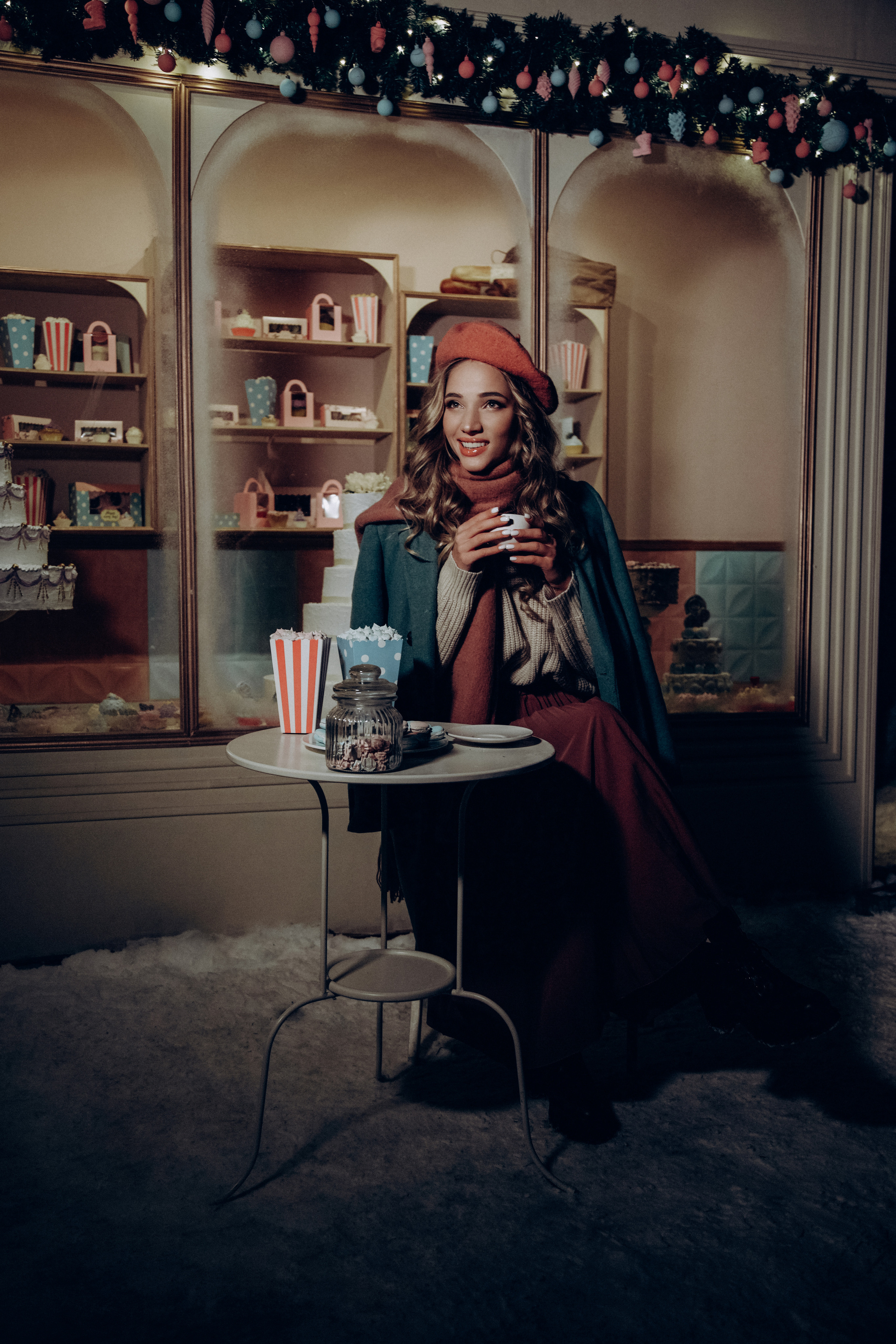 New Year mood. Portraiture & lifestyle photographer in Dubai/Almaty, Olga Chernyak