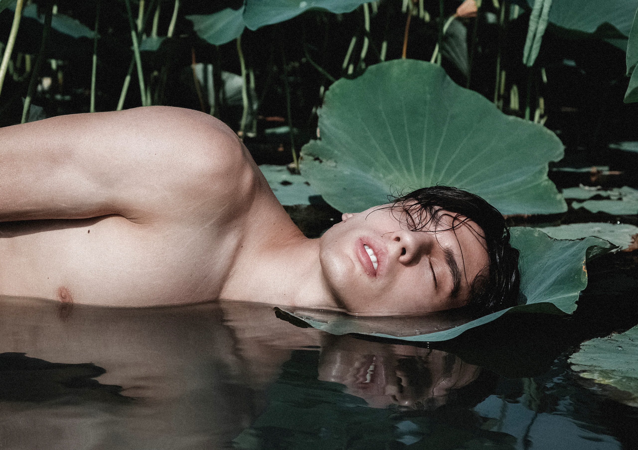 Lotos. Portraiture & lifestyle photographer in Dubai/Almaty, Olga Chernyak