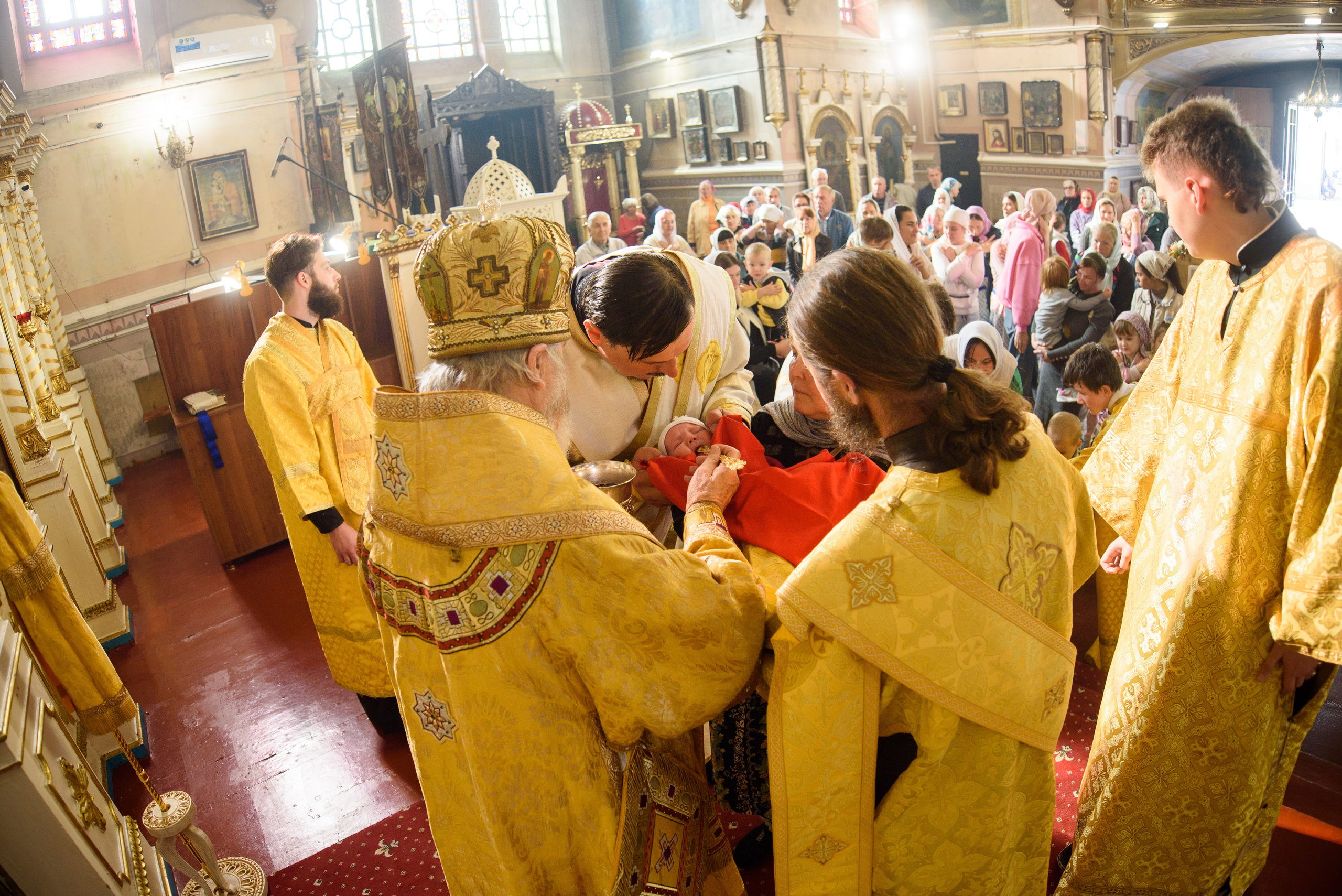 Воскресная литургия 29.10.2023. Семейный и свадебный фотограф в Феодосии и Коктебеле