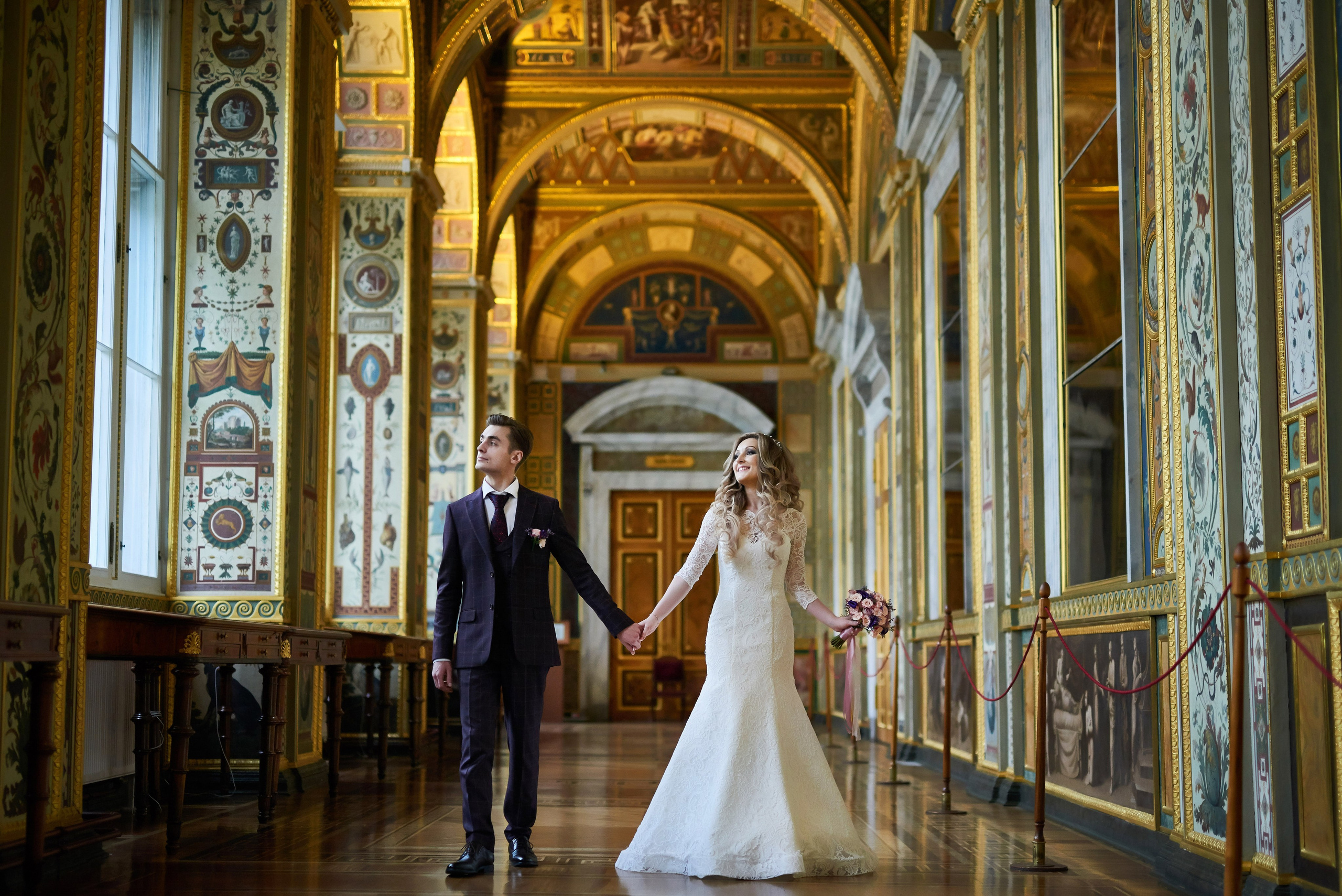 Илона и Андрей (фотосессия в ночном Эрмитаже). Портретный, семейный и свадебный фотограф в Санкт-Петербурге и в Пушкине Ширяев Денис