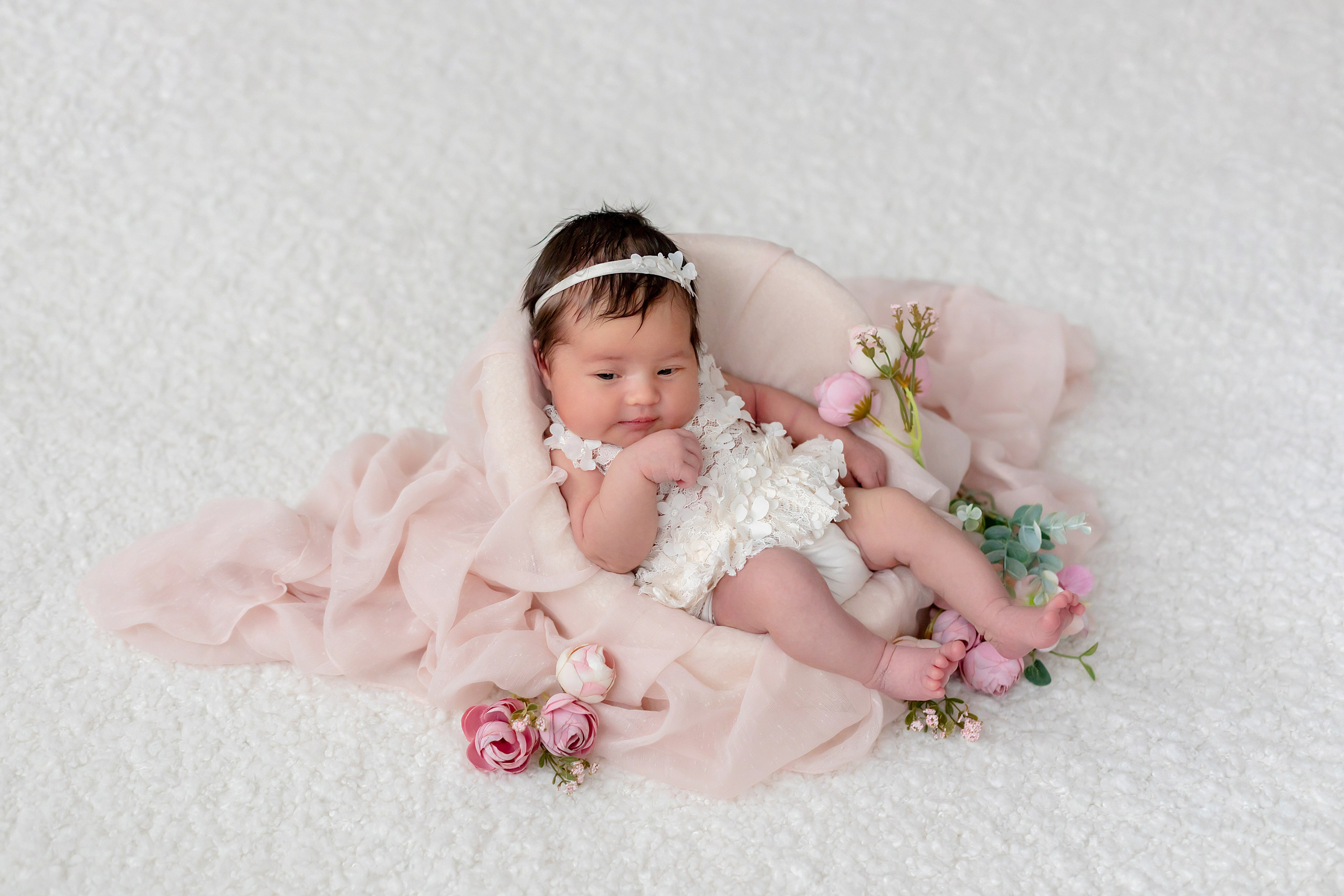 Новорожденные до 28 дней. Фотограф новорожденных в Тюмени