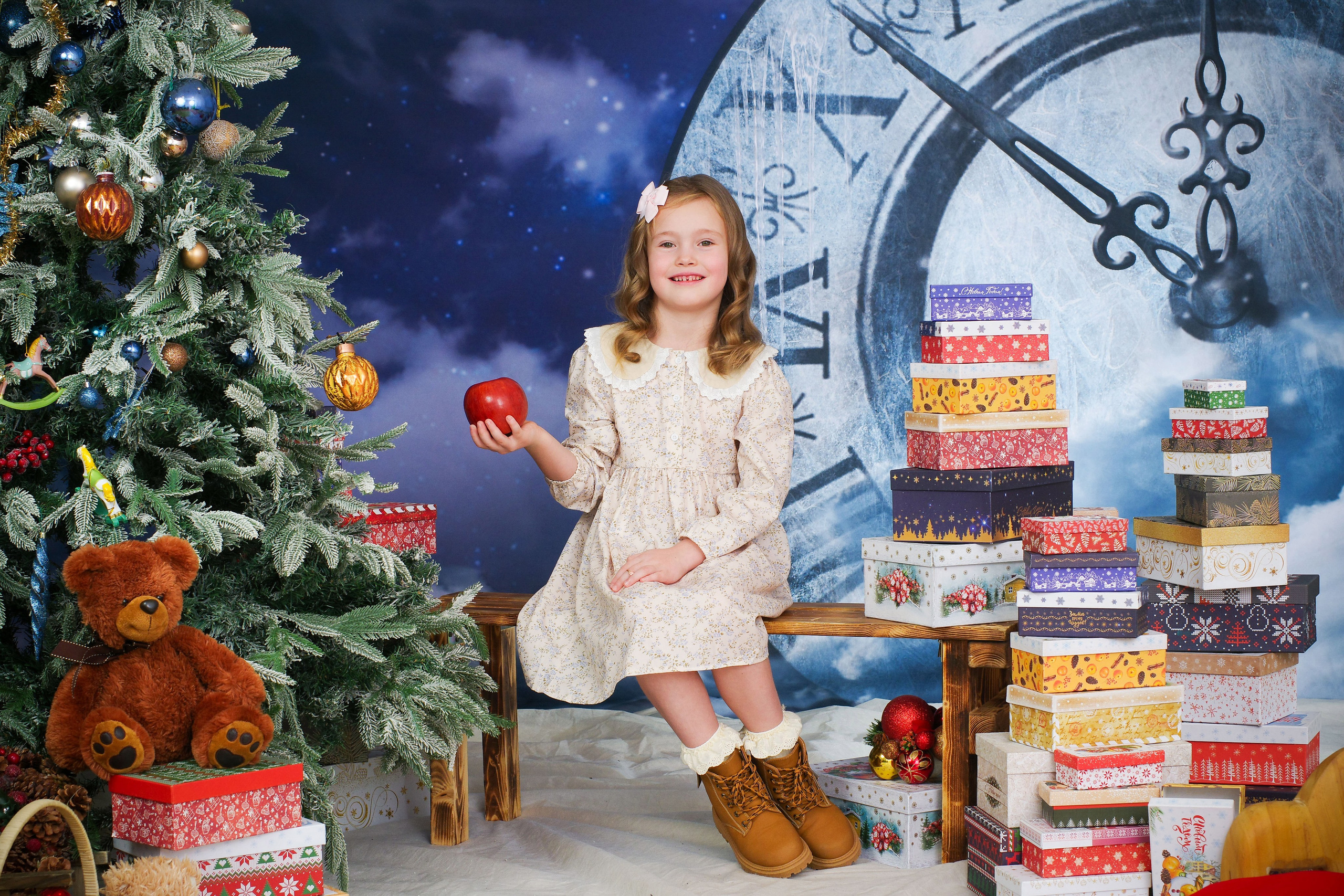 Часы. Детская фотостудия Москва