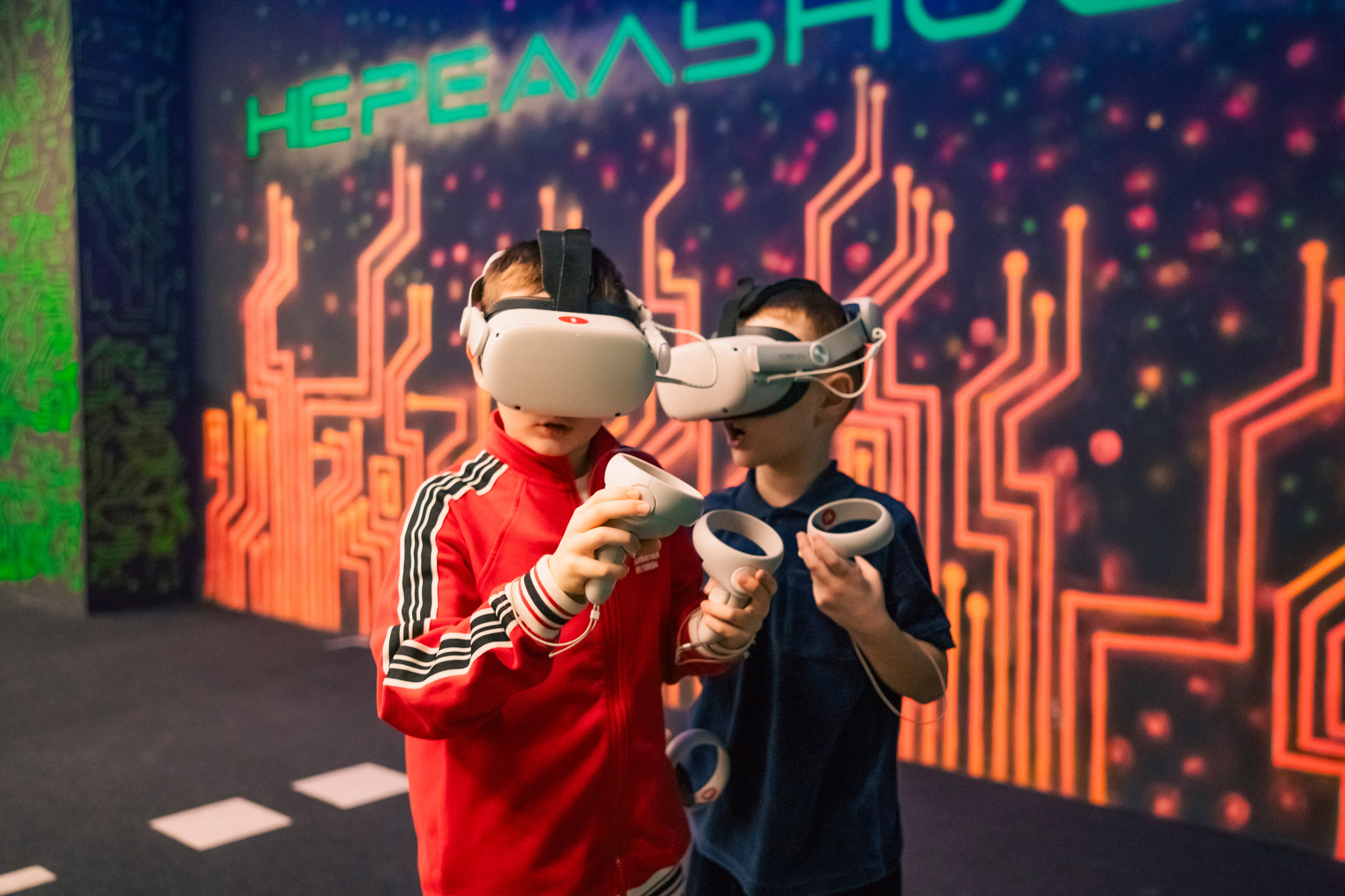 VR (November-December 2024). Felixtones