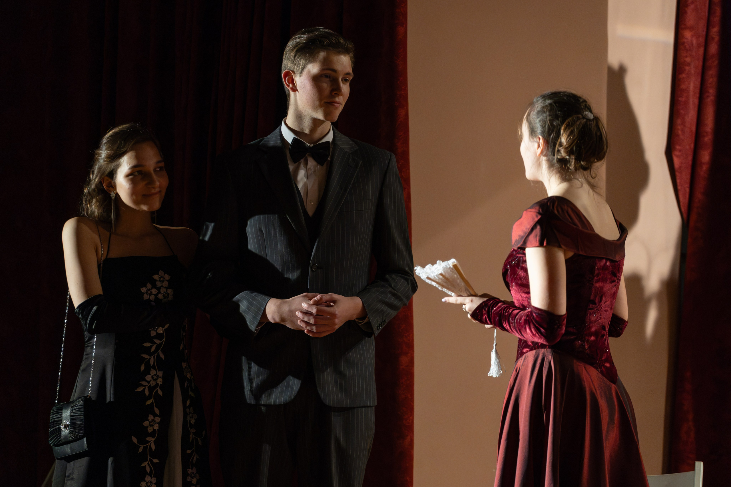 Театр. Photomantis