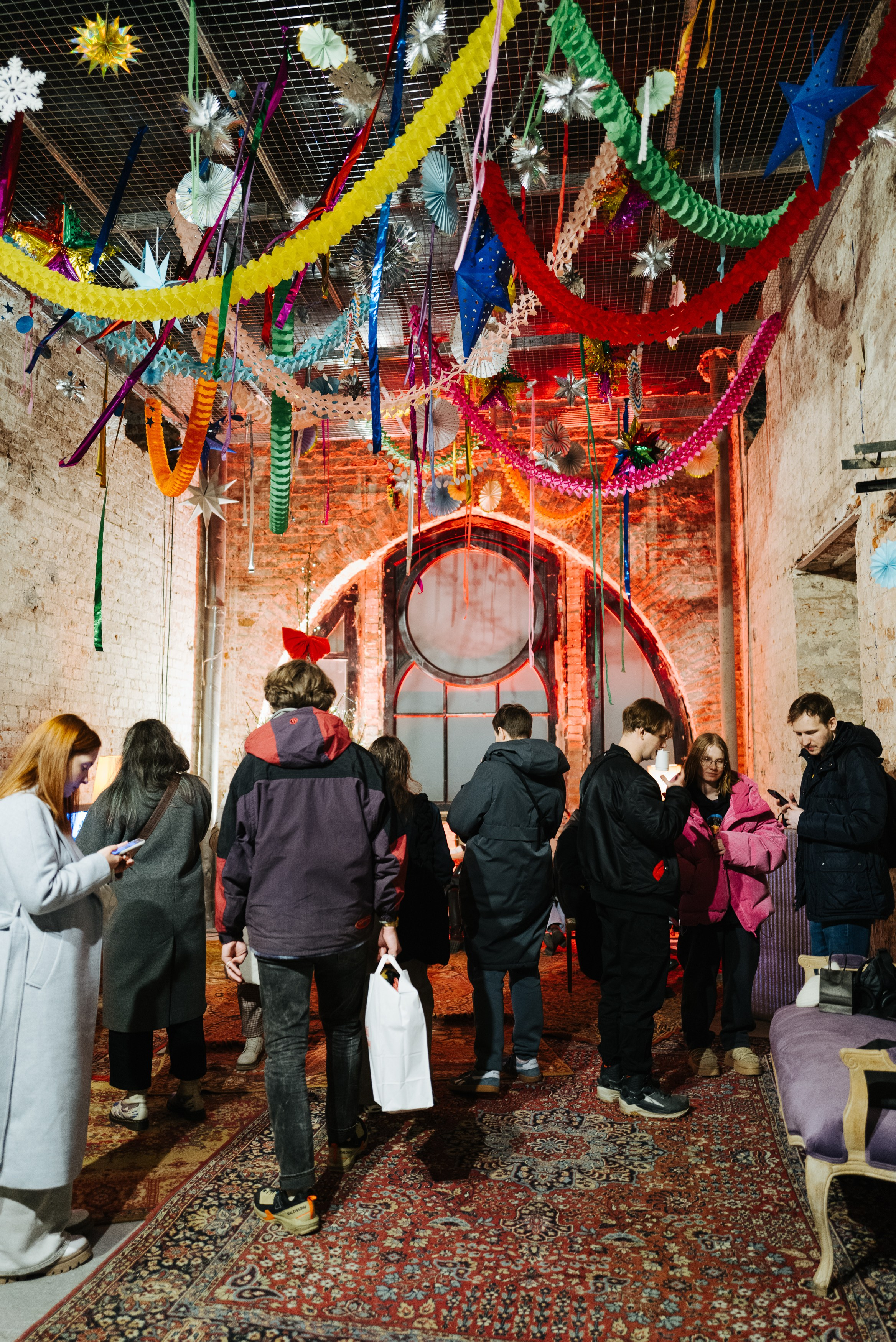 21 декабря 2024 в Типографии Сытина / фото Валерий Белобеев. Фотоотчеты «Ламбада-маркета»