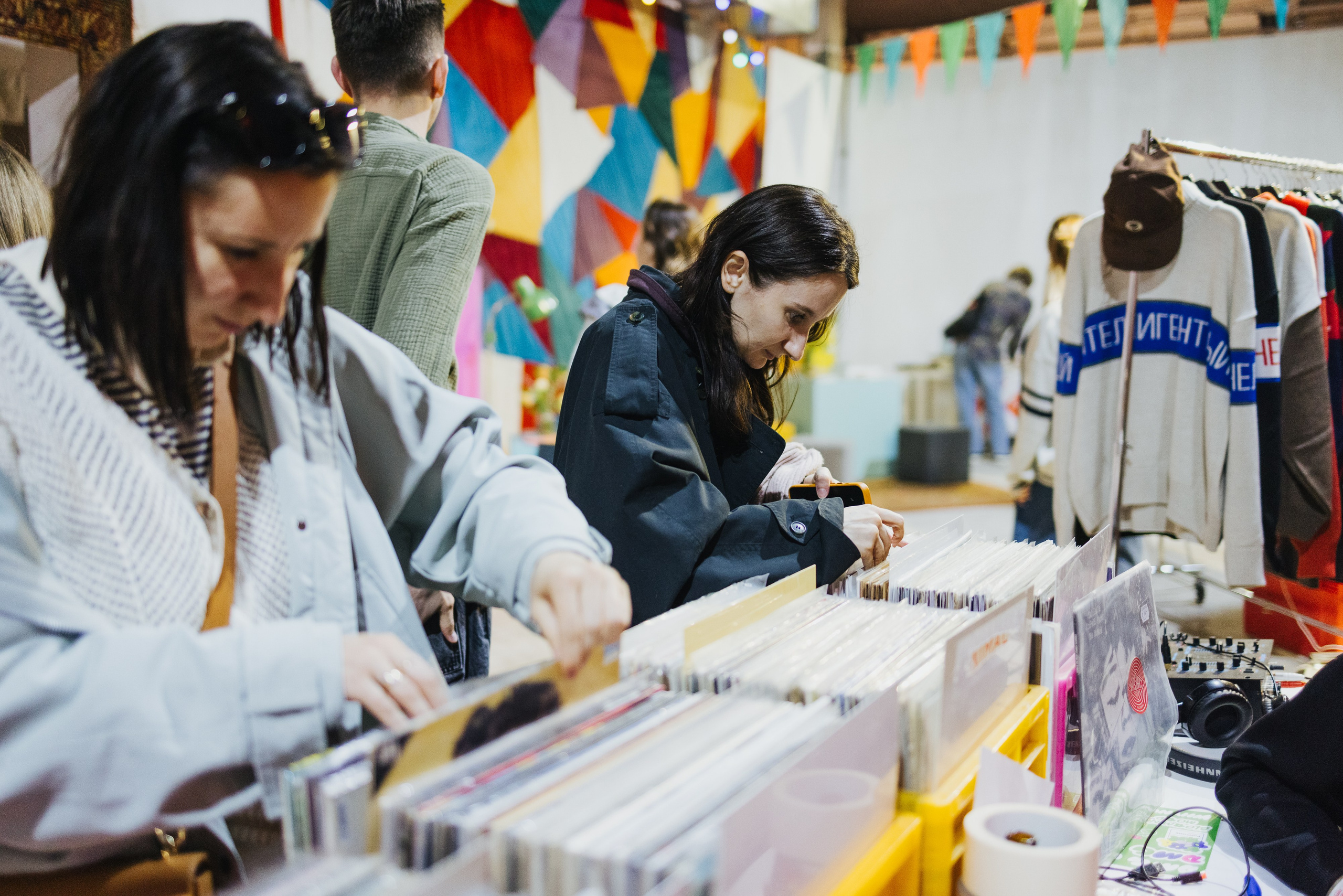 28–29 апреля 2024 в Типографии Сытина / День 1/ фото Валерий Белобеев. Фотоотчеты «Ламбада-маркета»