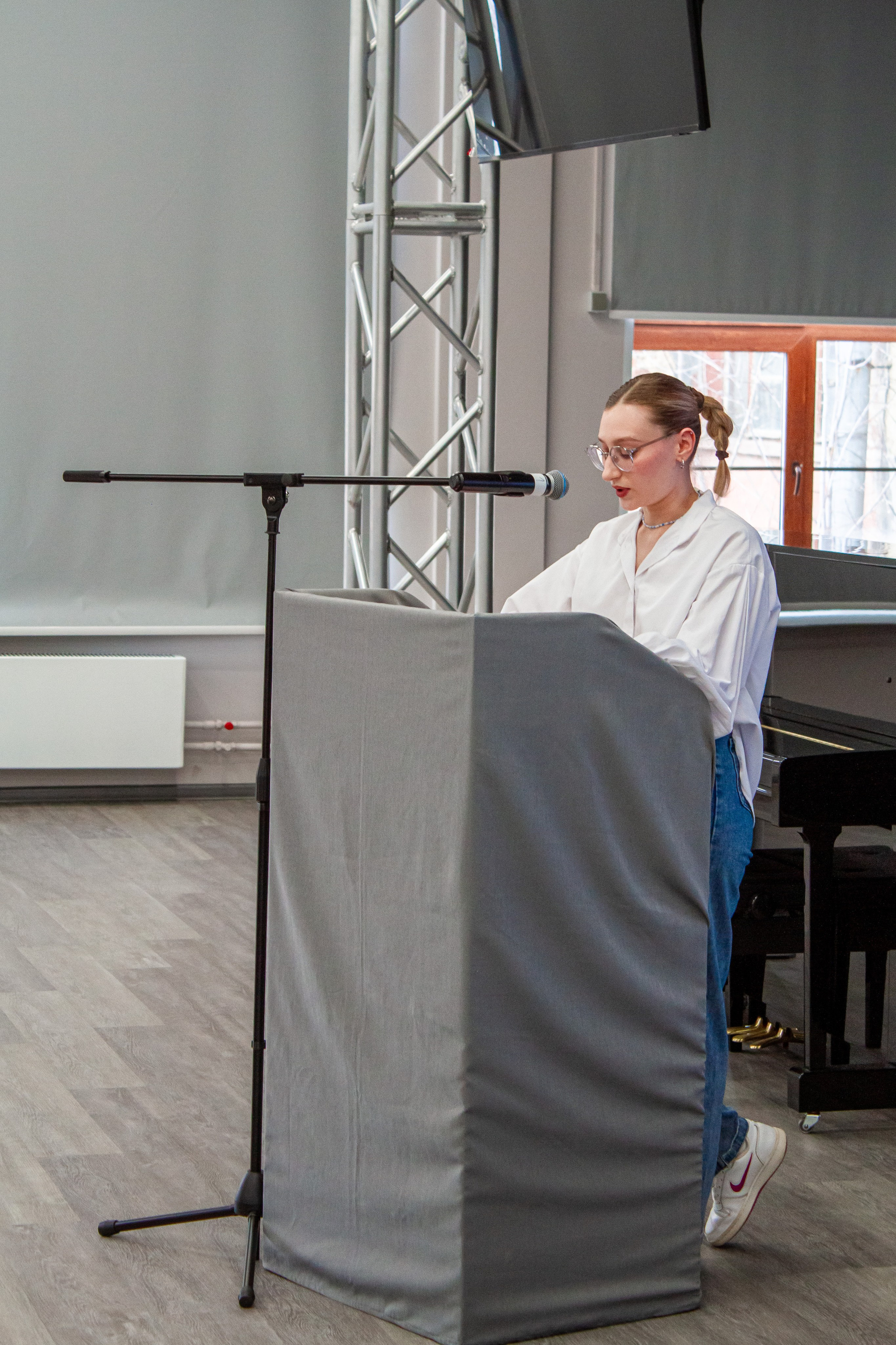 Ярмарка вакансий в Екатеринбургской академии современного искусства 2025