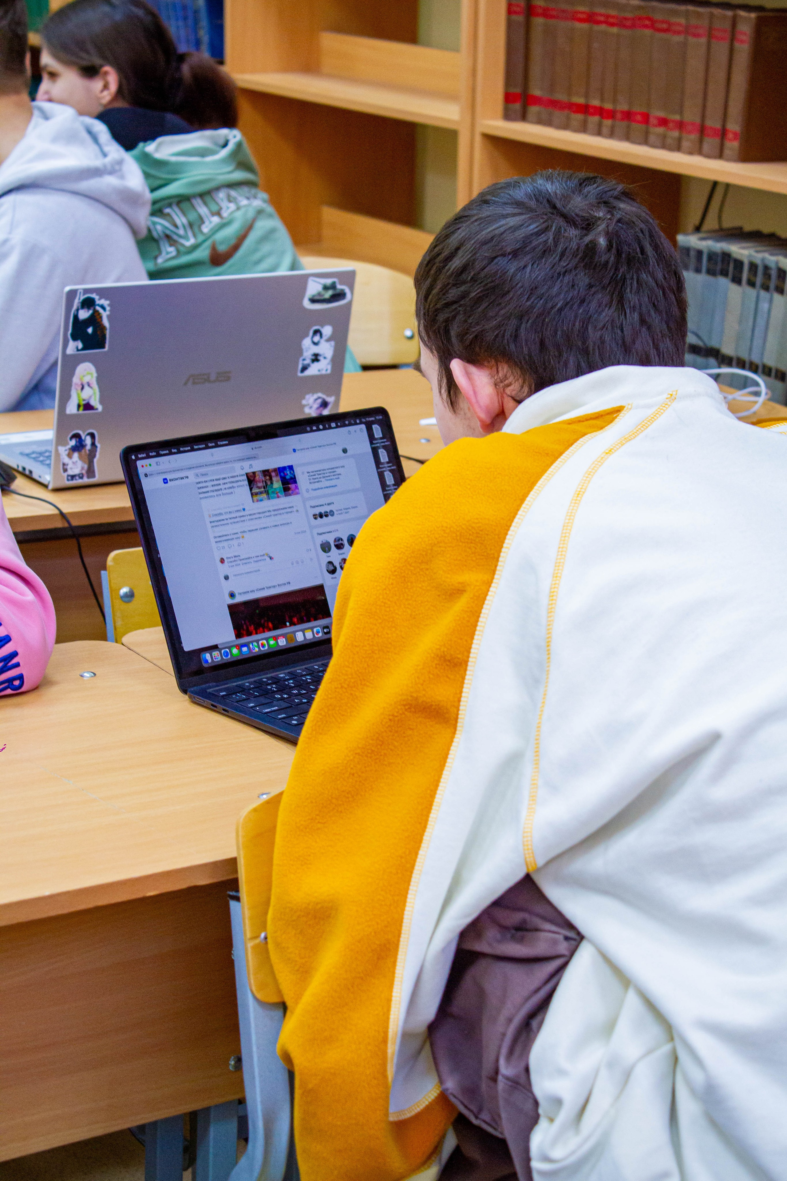 Маркетенговая мастерская в Екатеринбургской академии современного искусства 2025