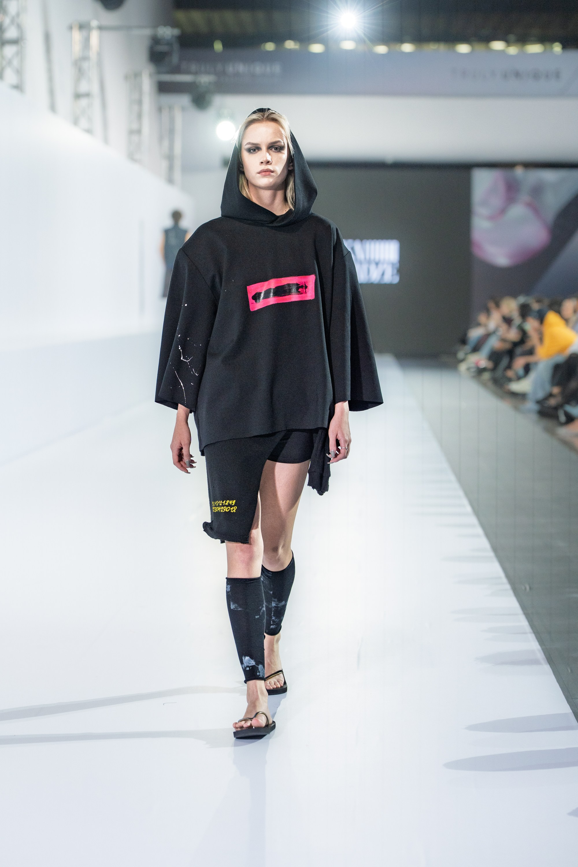 Luka Mikadze. Сайт Алматинского НЮ АРТ, будуар и фэшн фотографа Дениса Карпенко