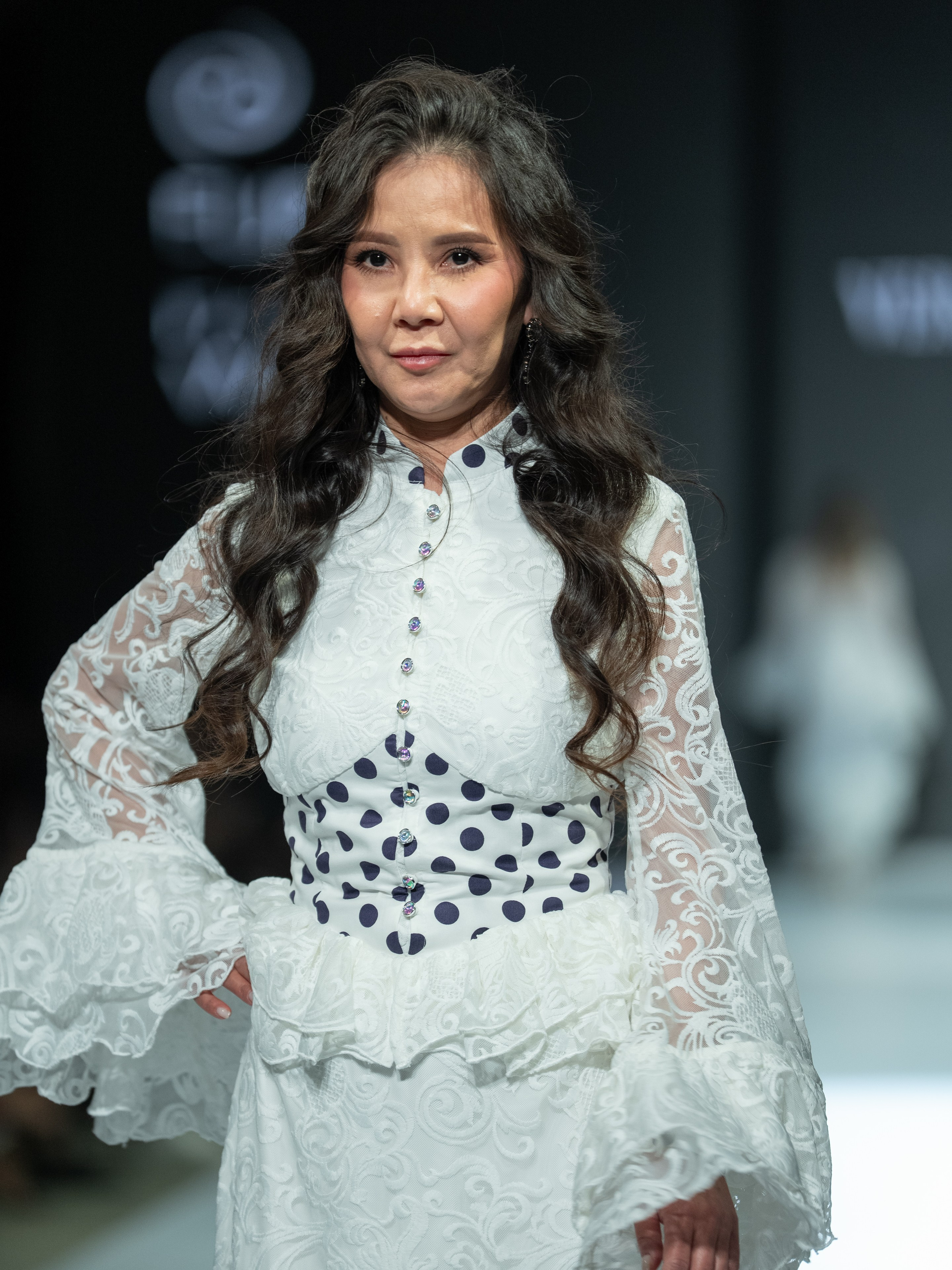 EURASIAN FASHION WEEK Vera Shasherina. Сайт Алматинского НЮ АРТ, будуар и фэшн фотографа Дениса Карпенко