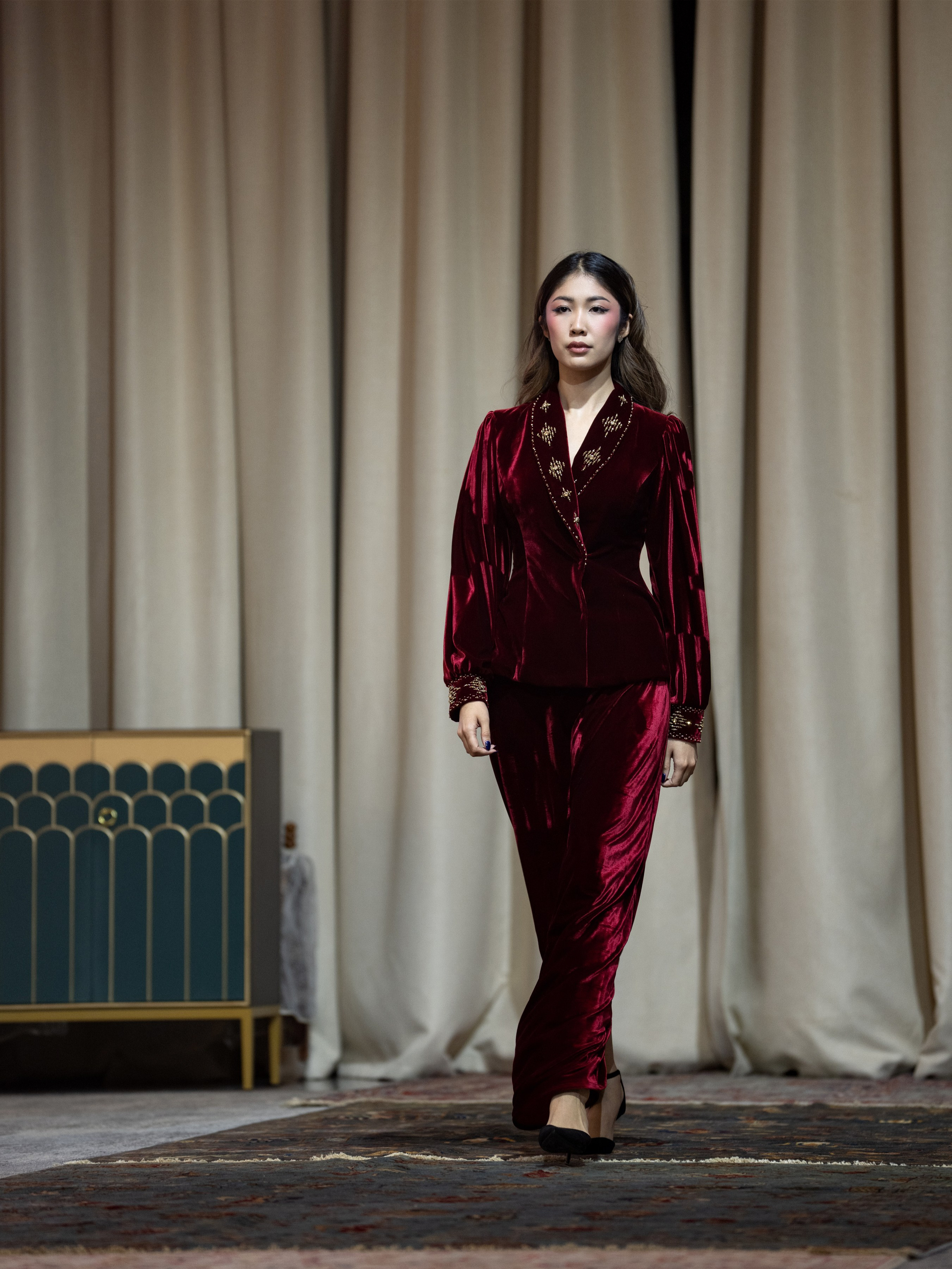 Khanshaiym brand. Сайт Алматинского НЮ АРТ, будуар и фэшн фотографа Дениса Карпенко