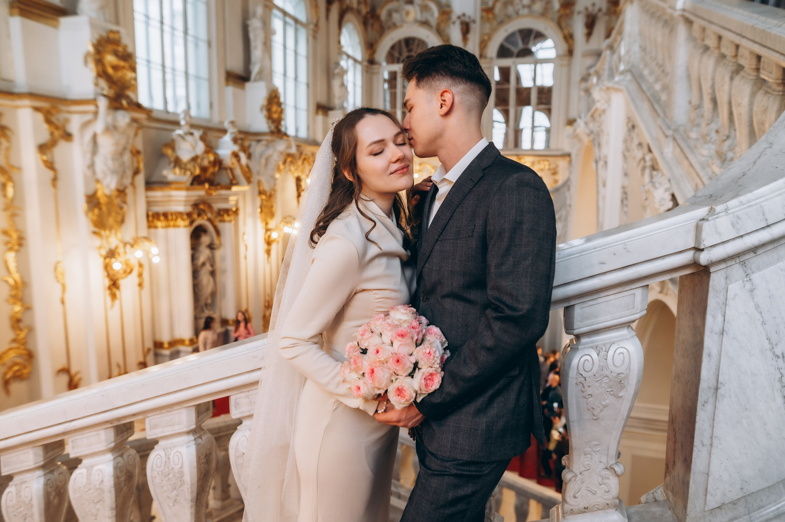 Свадебная (Эрмитаж). Фотограф ПИТЕР СПБ Надежда Баранова