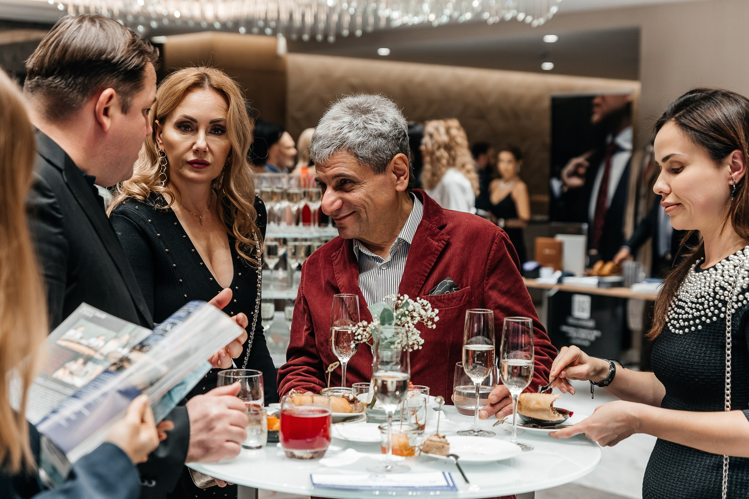 ПРЕЗЕНТАЦИЯ КНИГИ «ГЕРОИ НАШЕГО ВРЕМЕНИ». Свадебный и репортажный фотограф в Ростове-на-Дону Павел Кислов