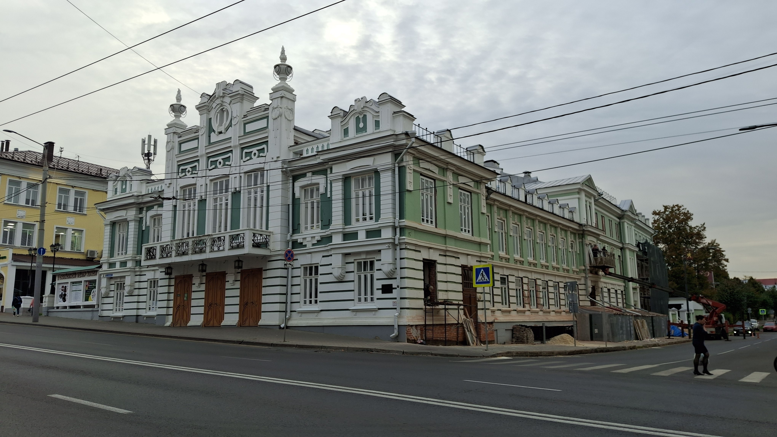 Владимир. Утро и вечер 19 сентября 2025. Игорь Жучков. Россия увиденная глазами путешествующего фотографа