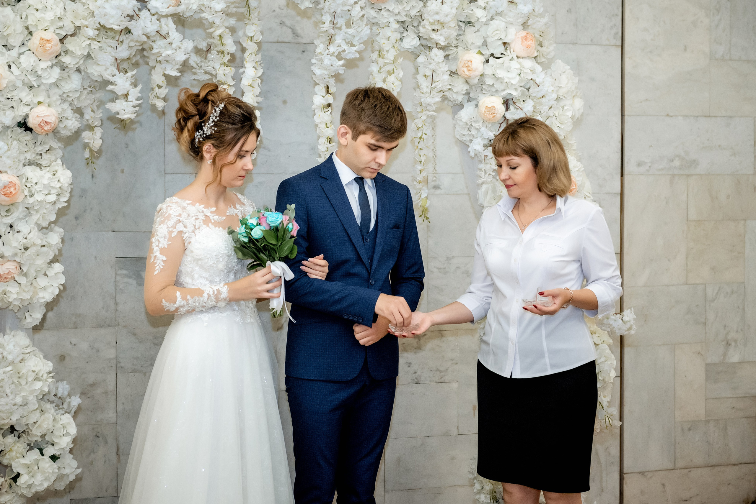 Фотограф на роспись в ЗАГСе в Ростове-на-Дону