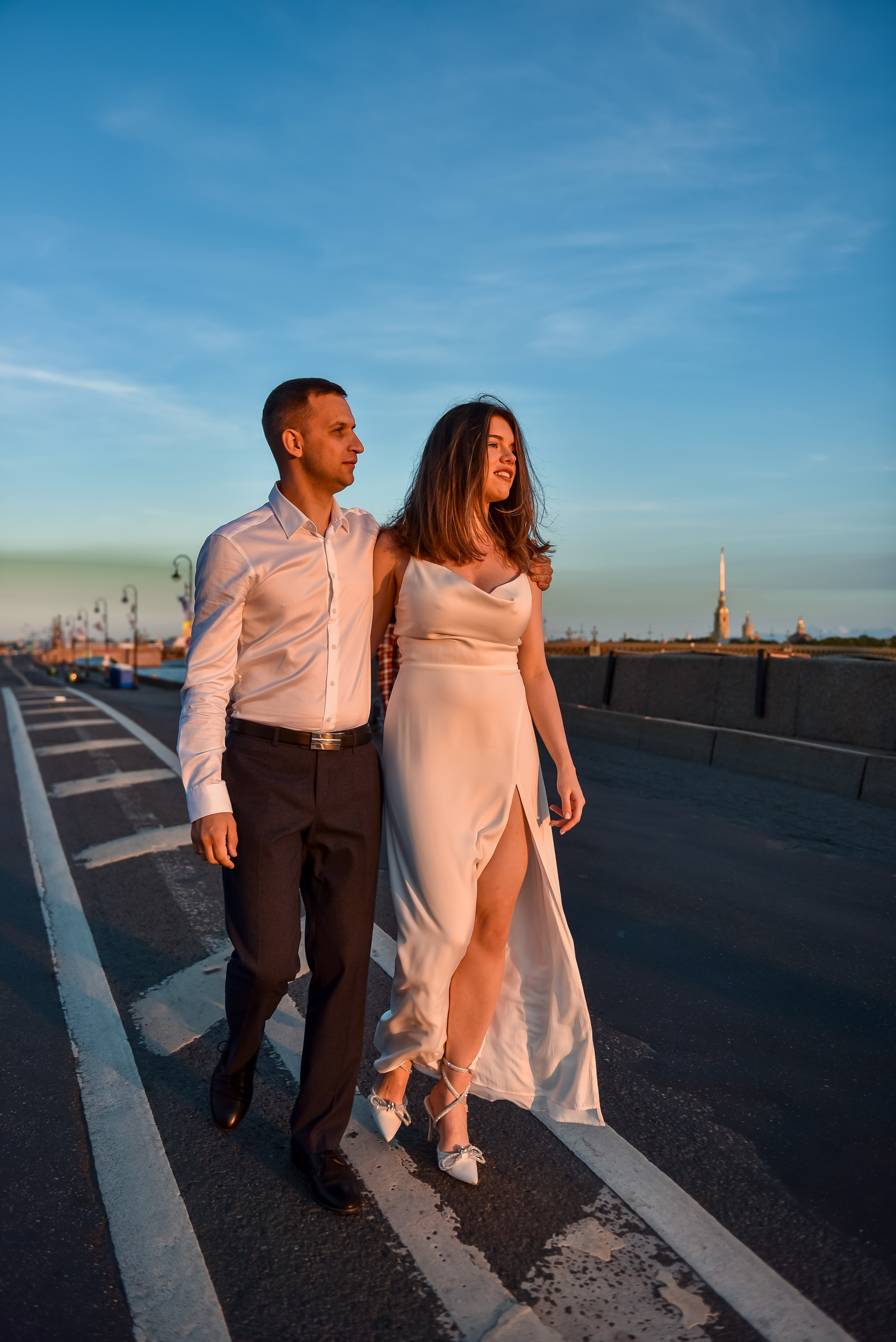 Лавстори. Анастасия Петрович фотограф, фотокорреспондент в Москве и Санкт-Петербурге. Фотосъёмка репортажа, мероприятия, корпоративная съёмка, контент