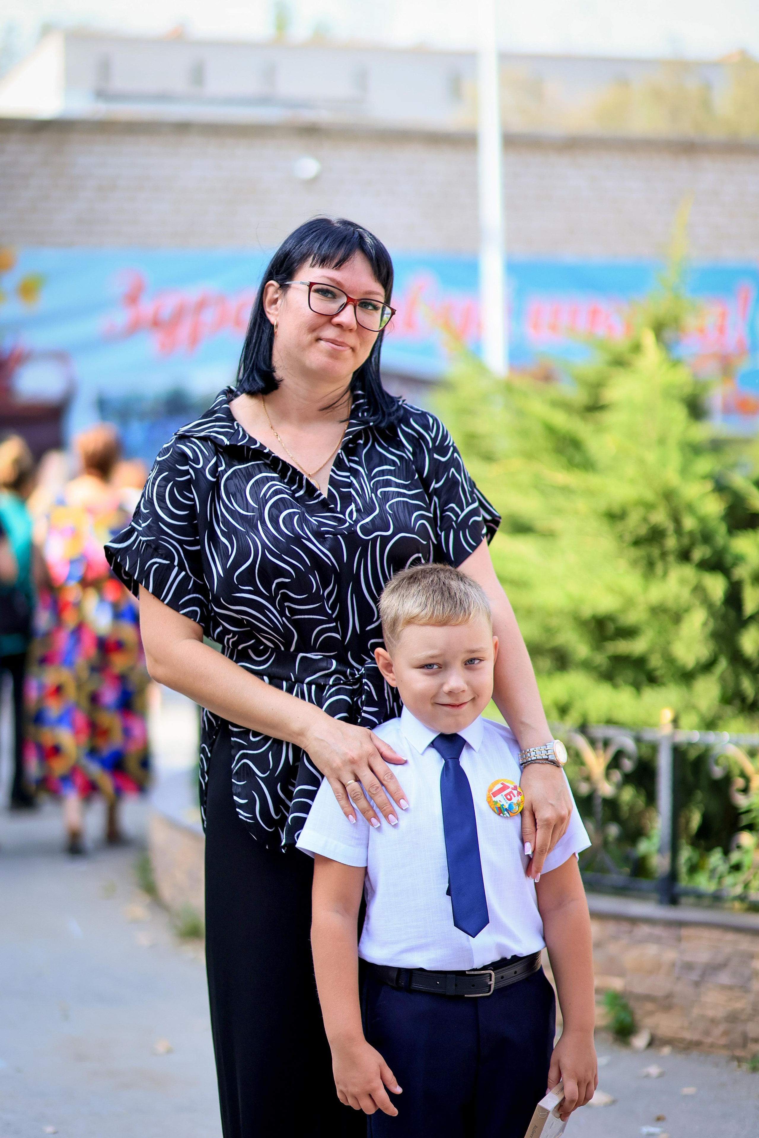 ШКОЛА 1 СЕНТЯБРЯ. Свадебный фотограф — видеограф в г. Астрахань Екатерина Юмашева