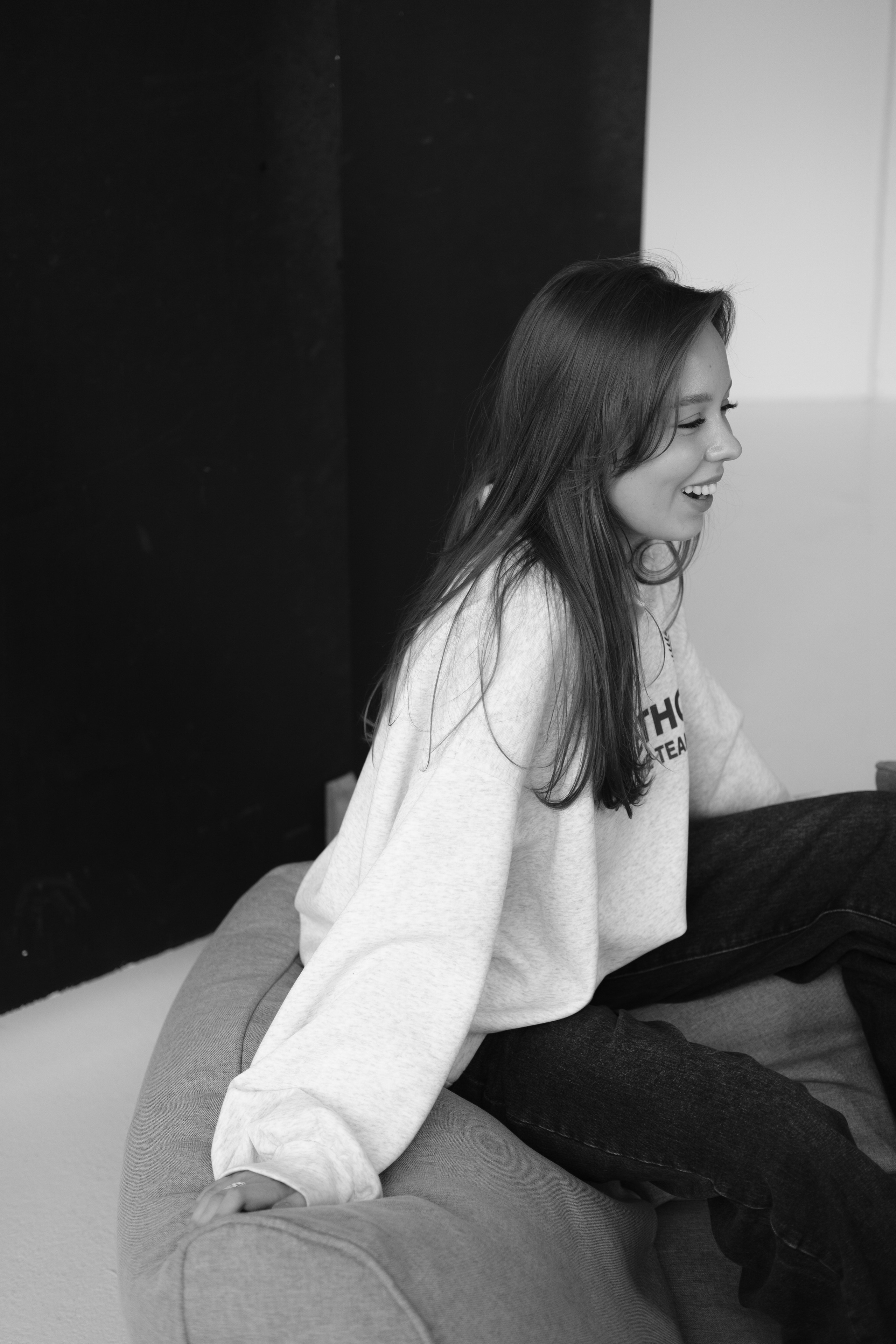 Женский портрет: Динара. Обо мне